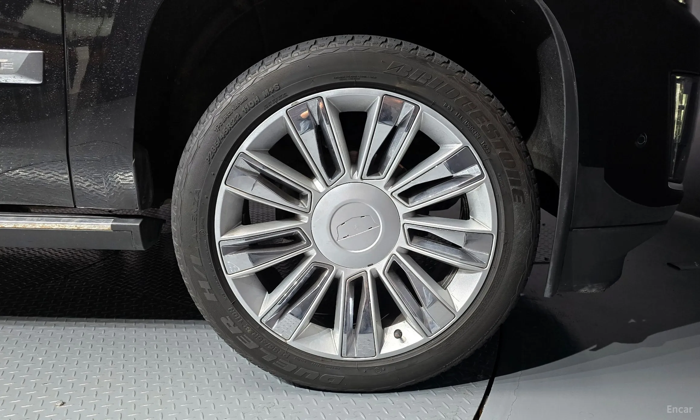 Cadillac Escalade превью 5
