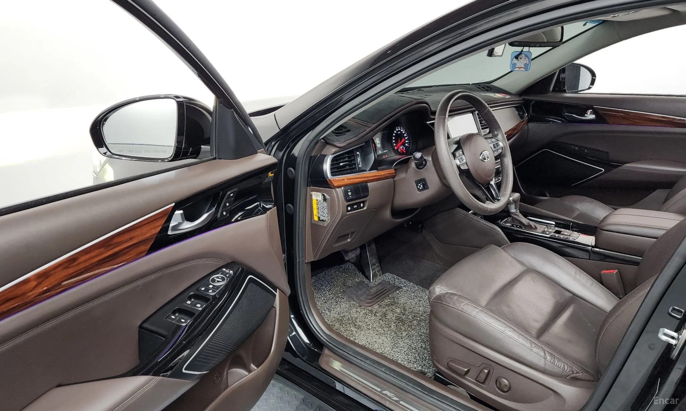 Kia K7 превью 10