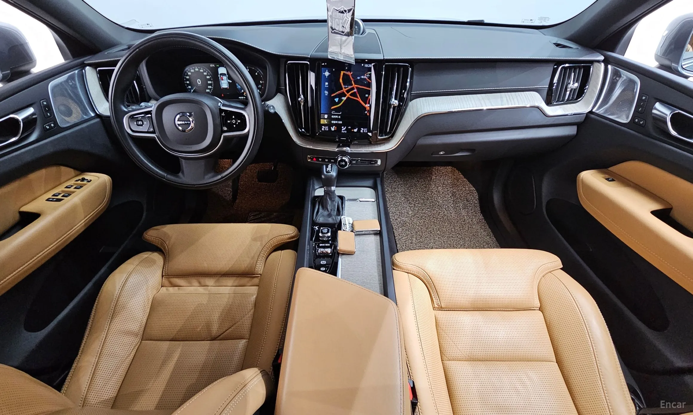 Volvo XC60 Gen 2 превью 7