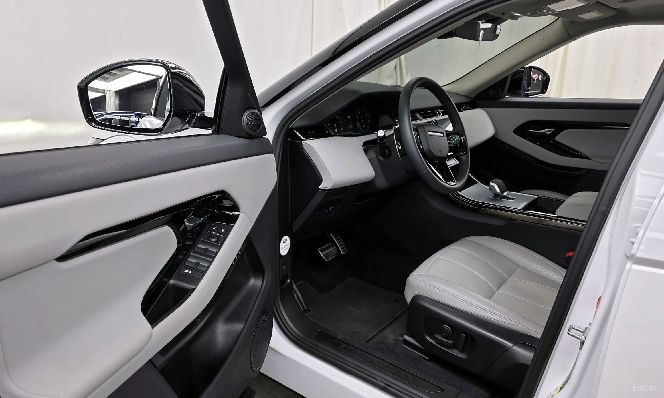 Land Rover Range Rover Evoque 2nd Generation превью 10