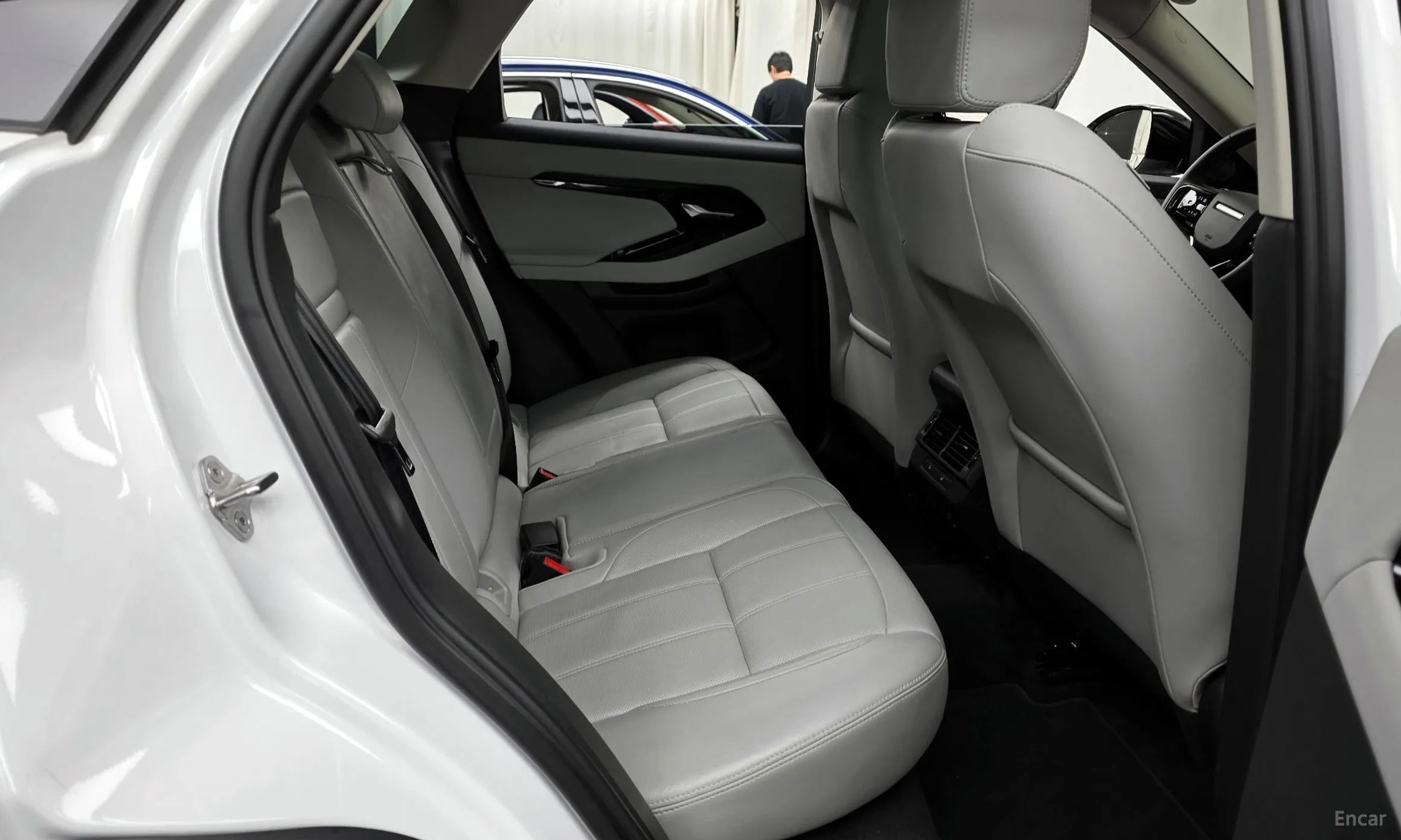 Land Rover Range Rover Evoque 2nd Generation превью 12