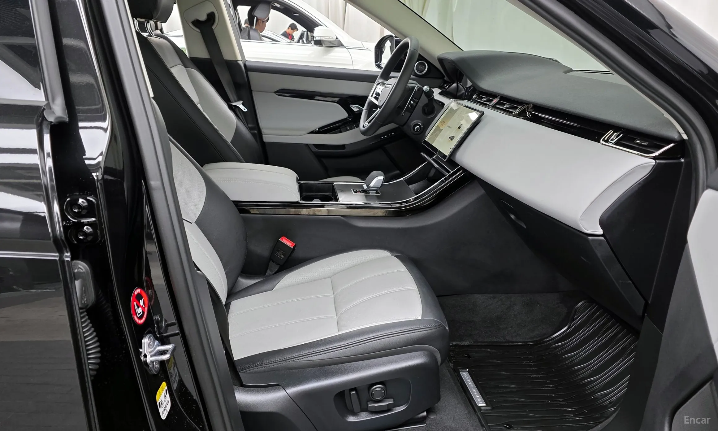 Land Rover Range Rover Evoque 2nd Generation превью 11