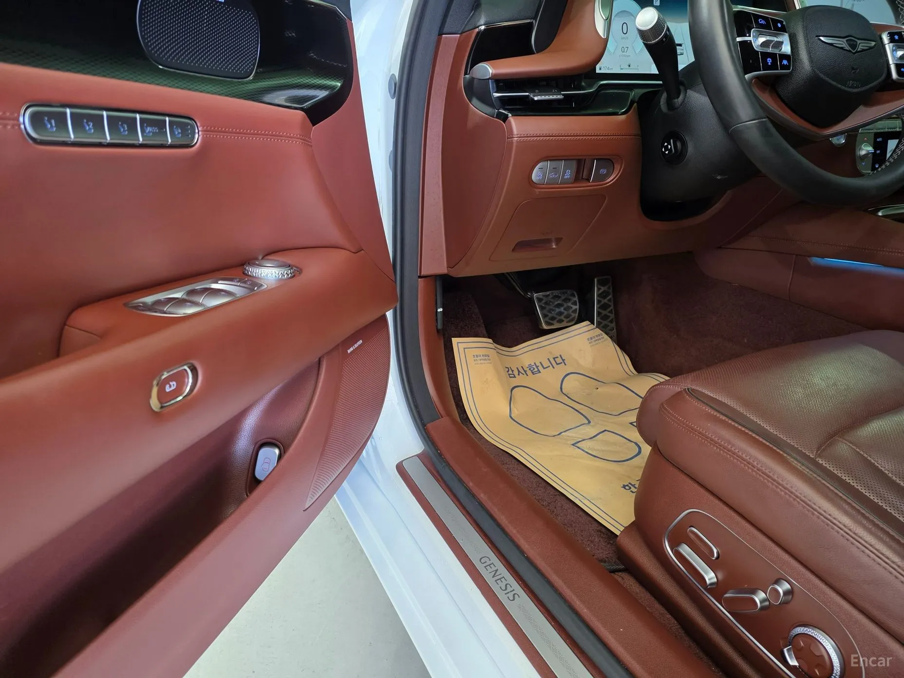 Genesis G90 (RS4) превью 15
