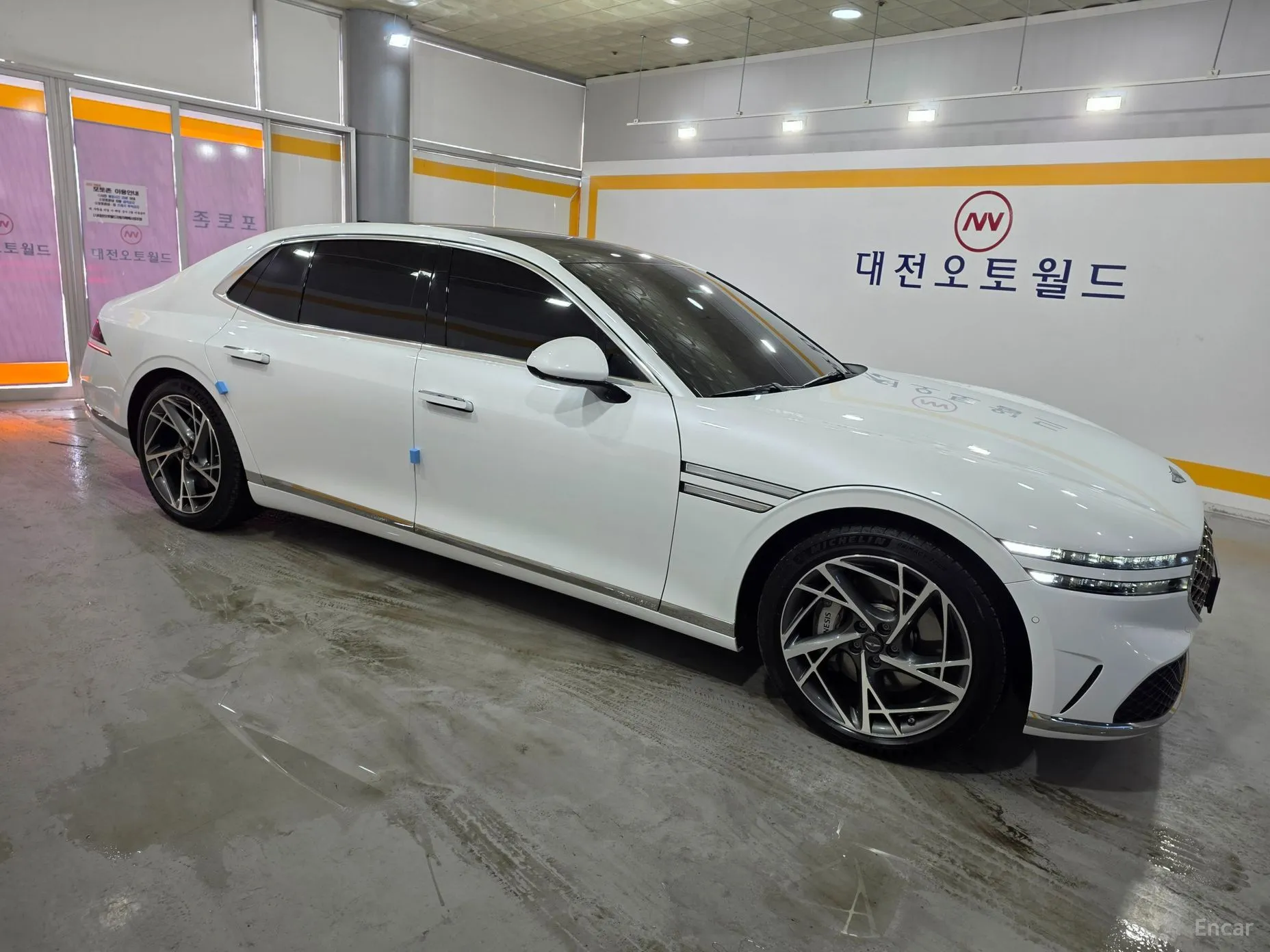 Genesis G90 (RS4) превью 6