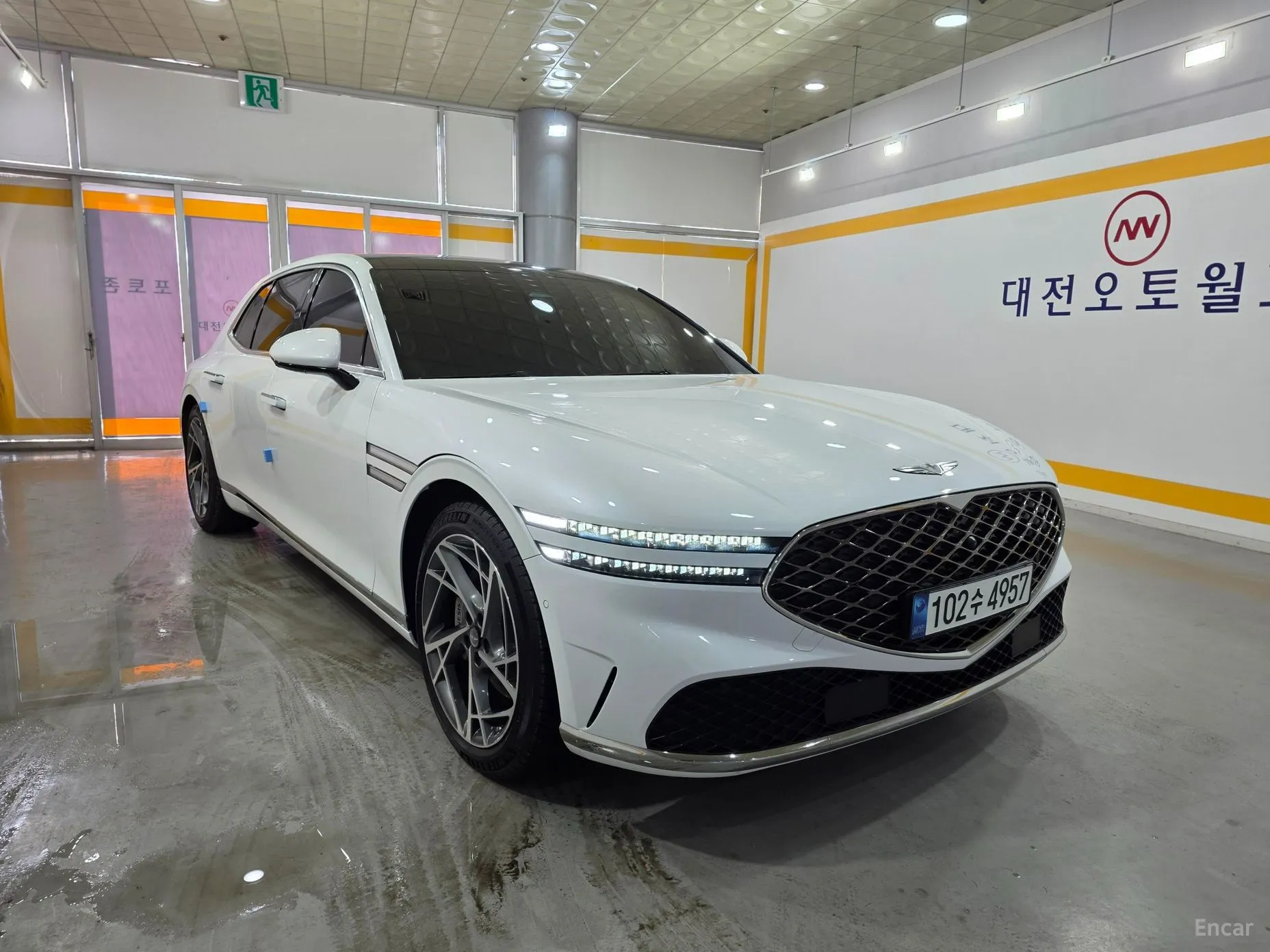 Genesis G90 (RS4) превью 7