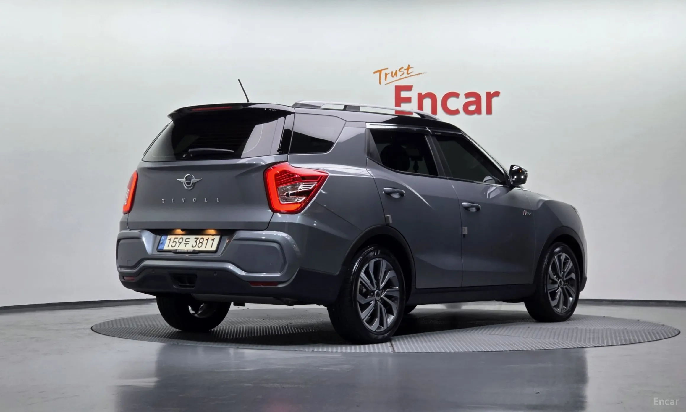 KG Mobility (SsangYong) Tivoli Air превью 2