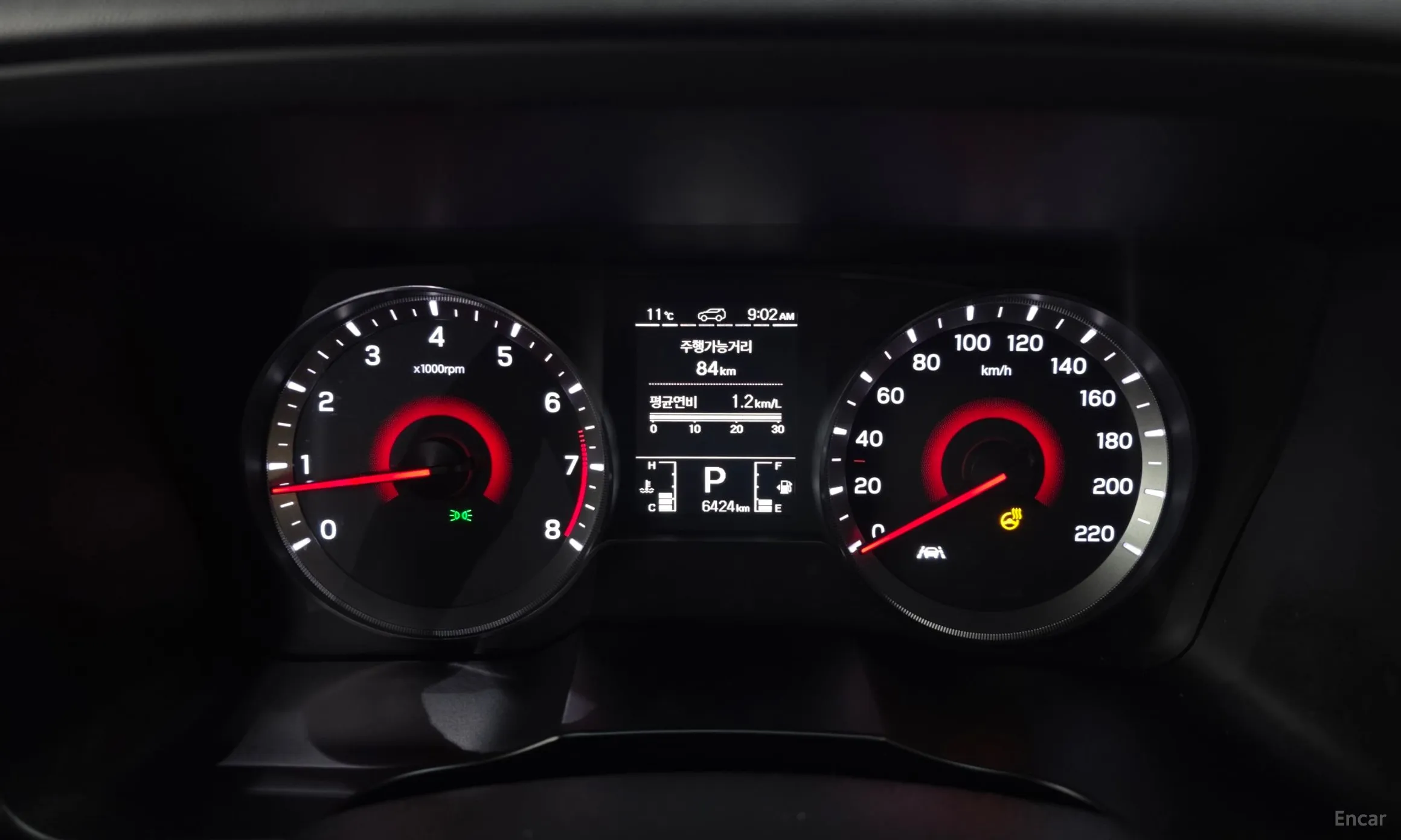 KG Mobility (SsangYong) Tivoli Air превью 8