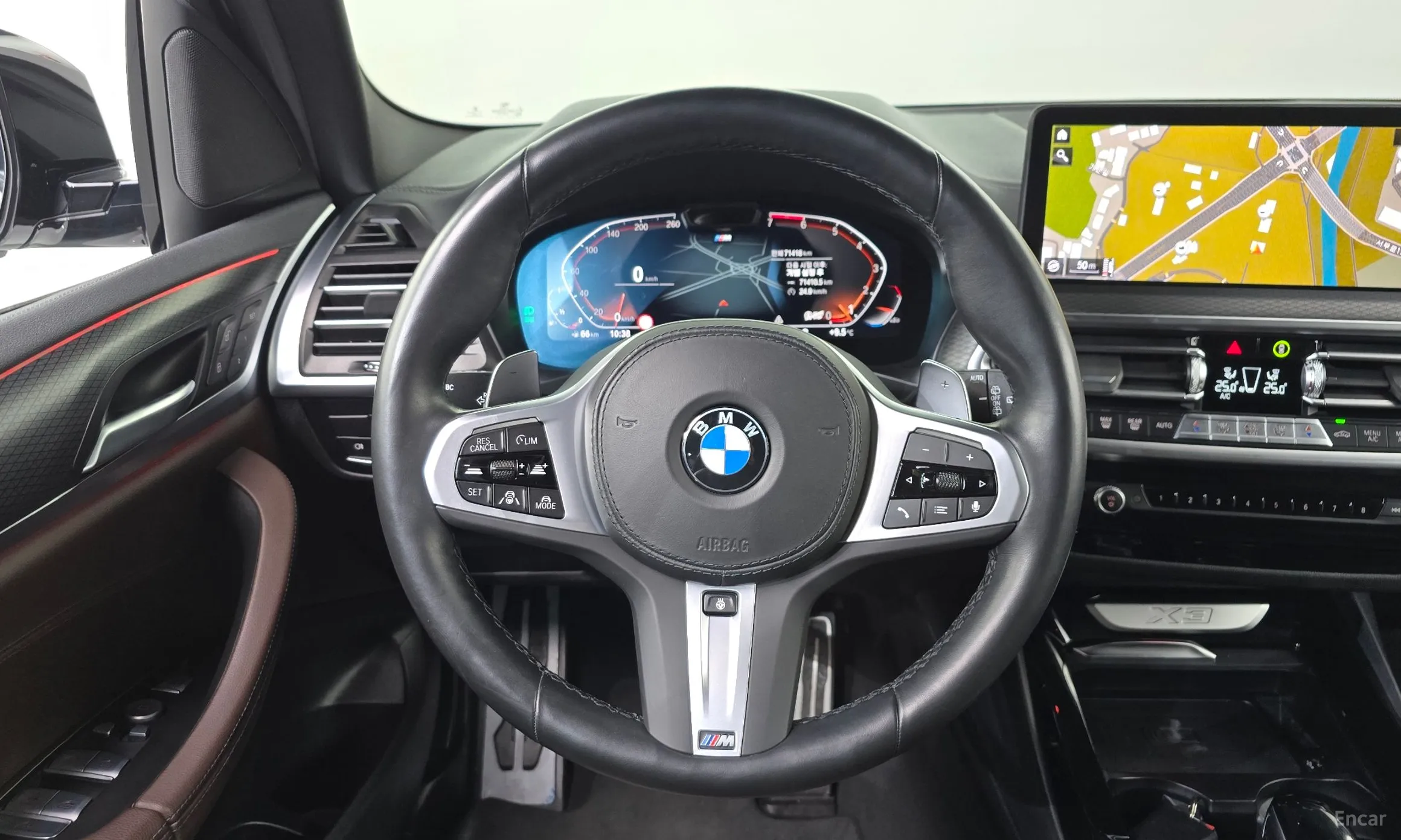 BMW X3 (G01) превью 13