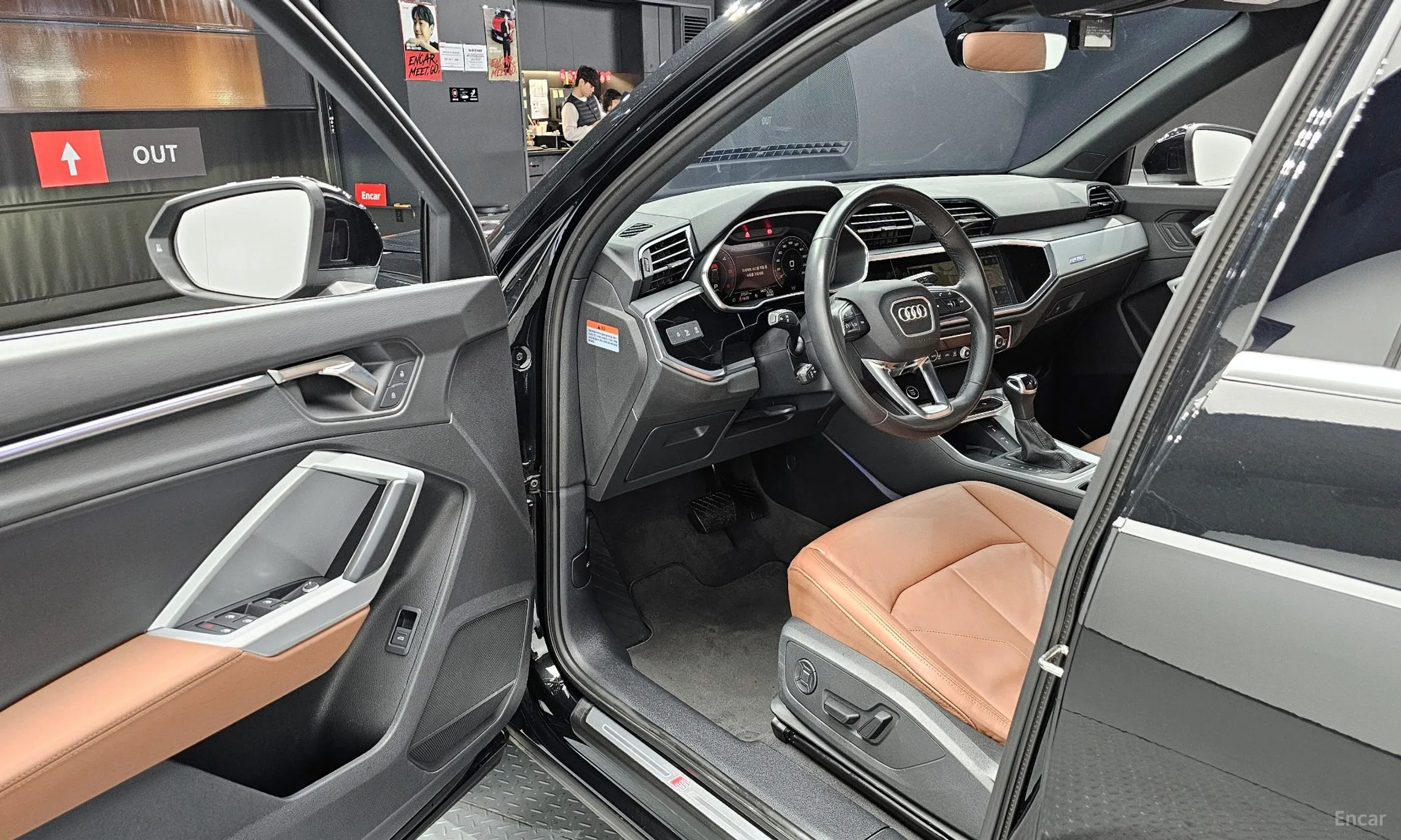 Audi Q3 (F3) превью 11