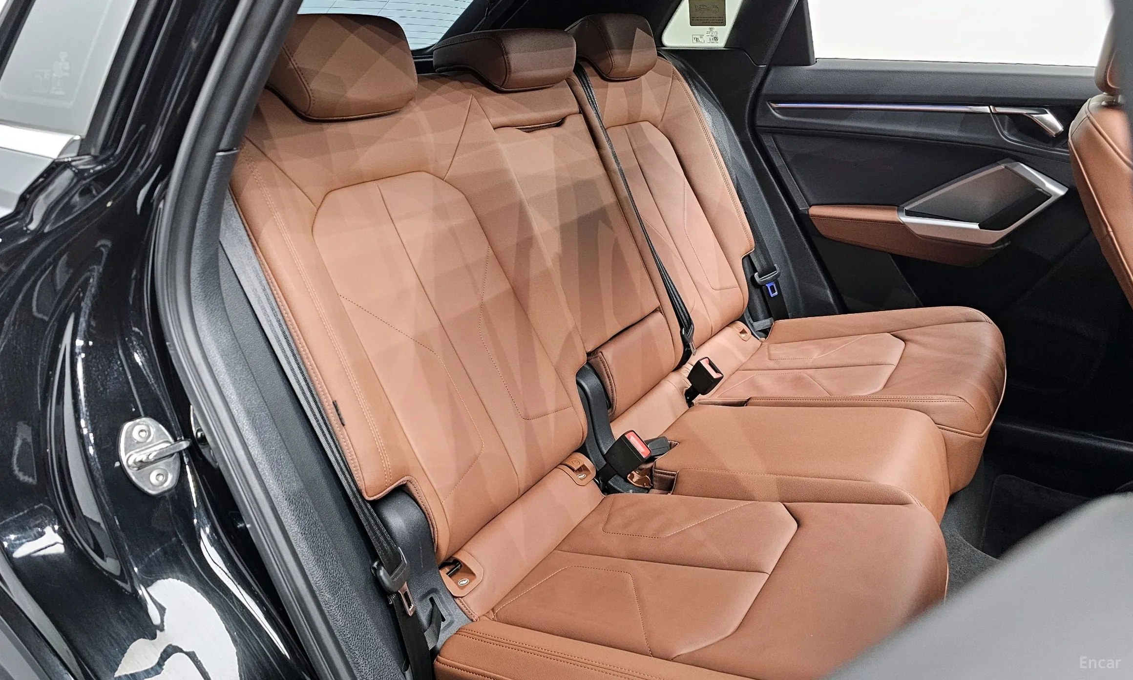 Audi Q3 (F3) превью 12