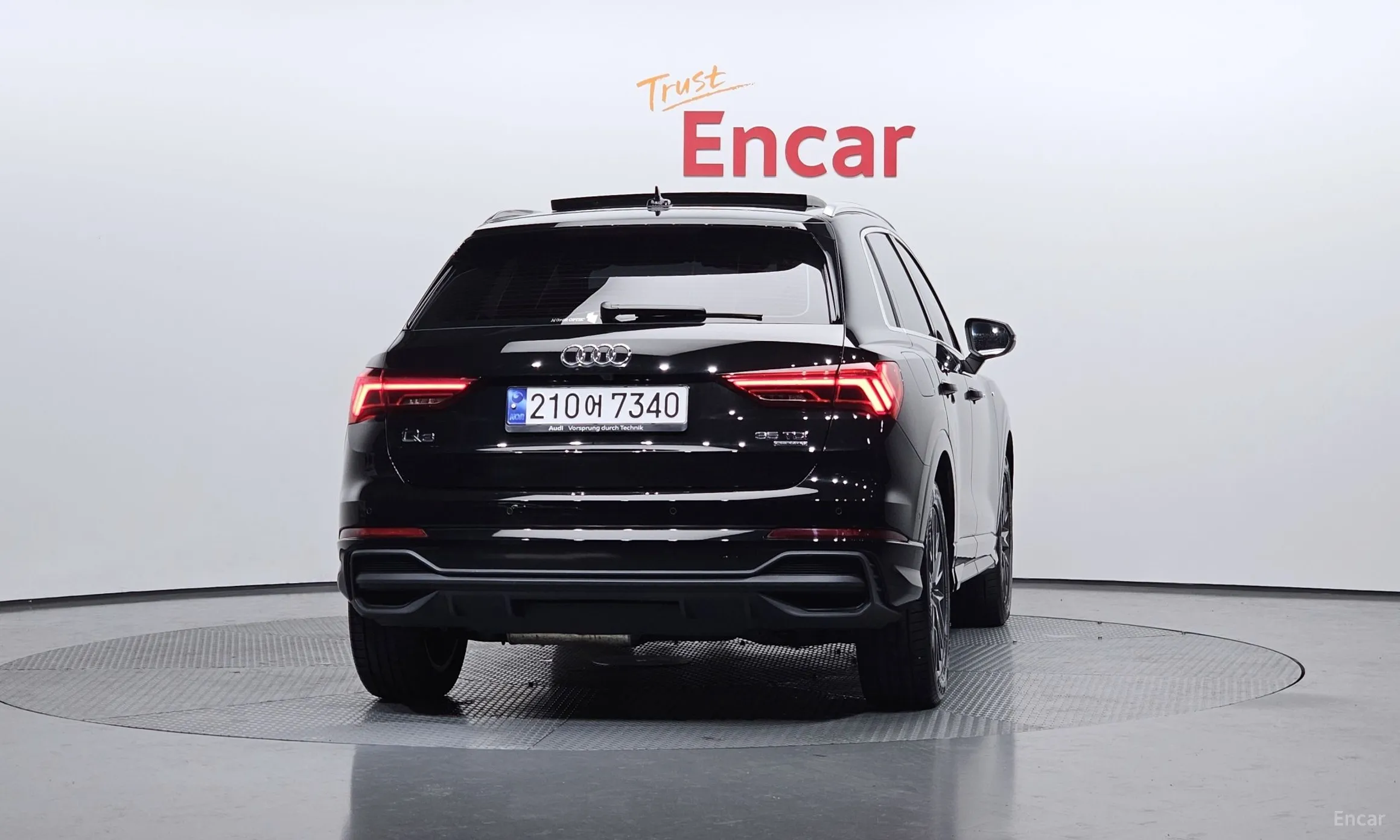 Audi Q3 (F3) превью 4