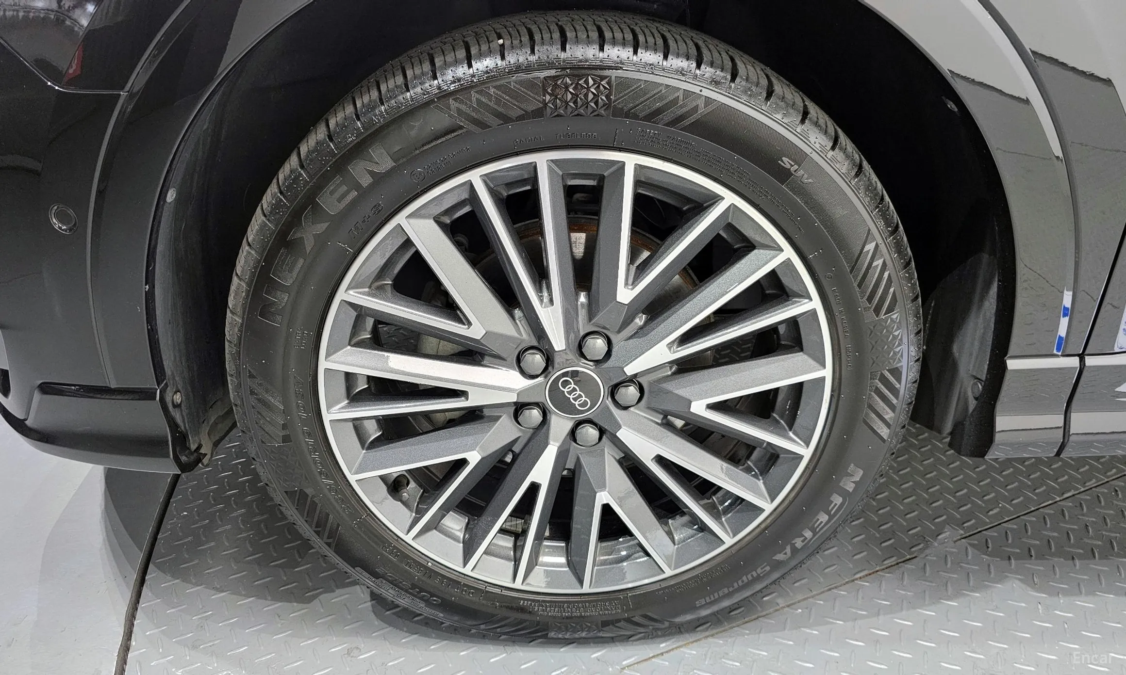 Audi Q3 (F3) превью 5