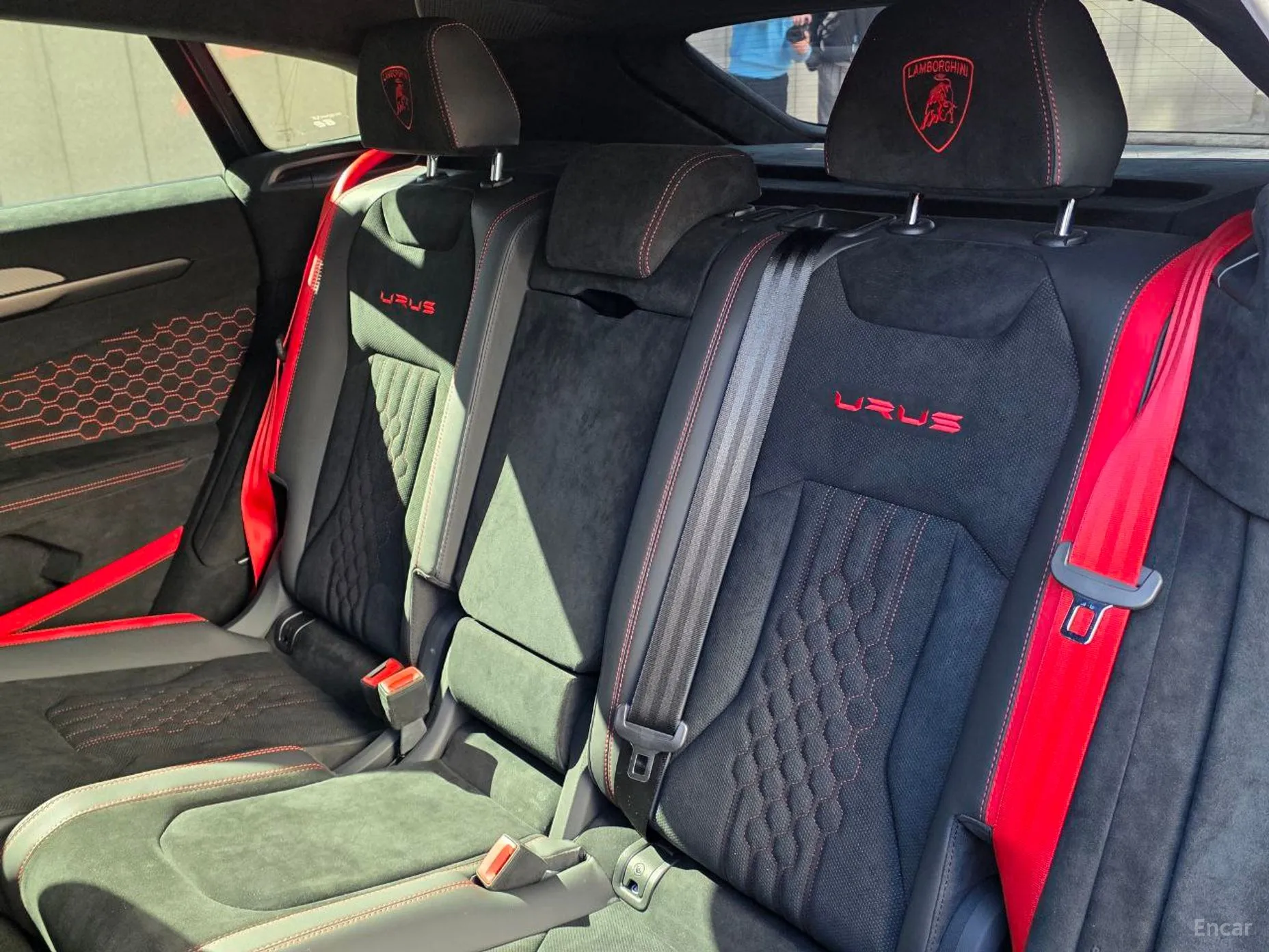 Lamborghini Urus превью 16