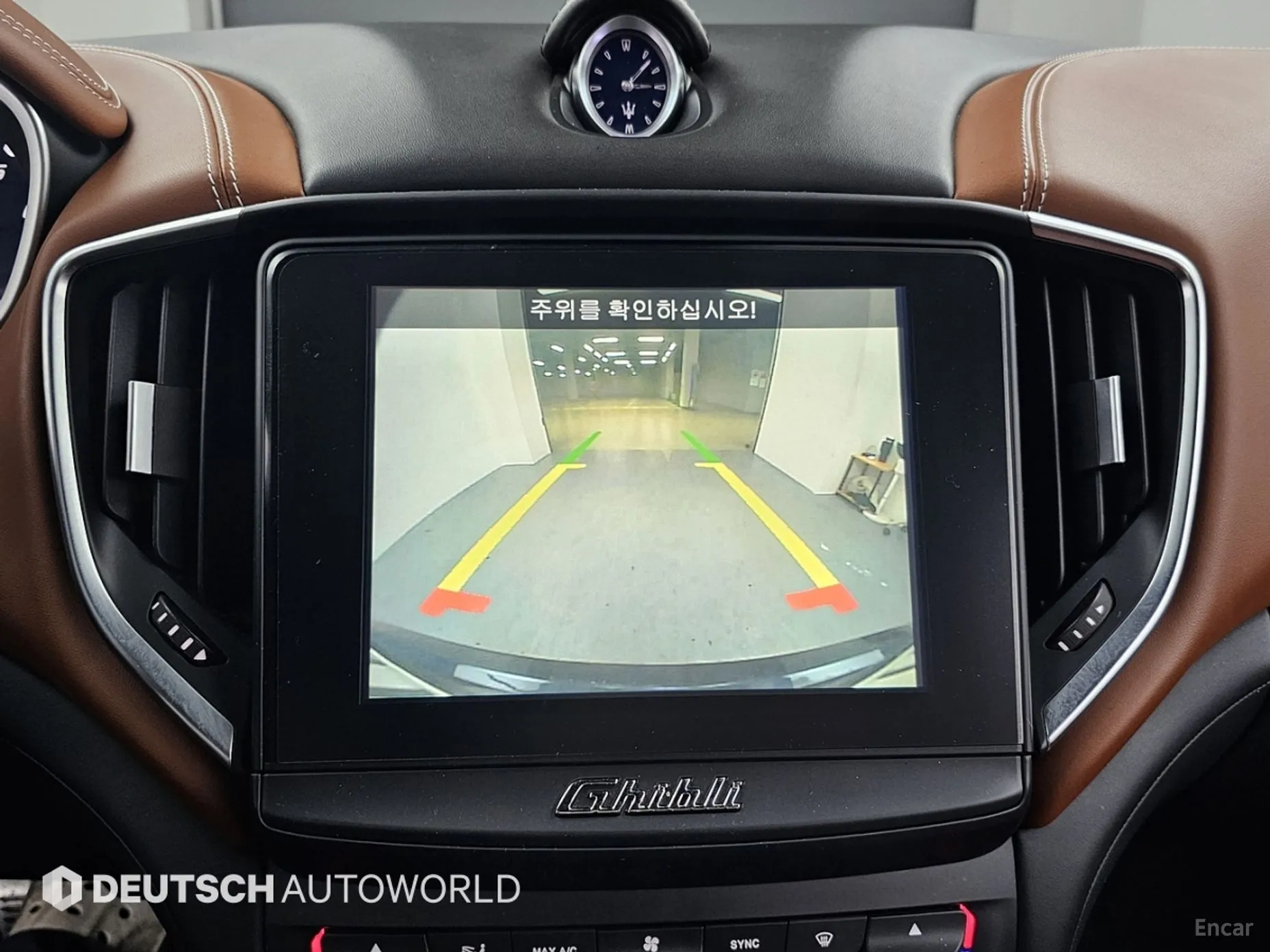 Maserati Ghibli превью 16