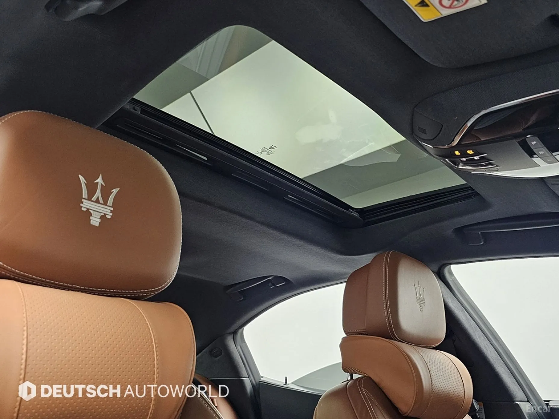 Maserati Ghibli превью 19
