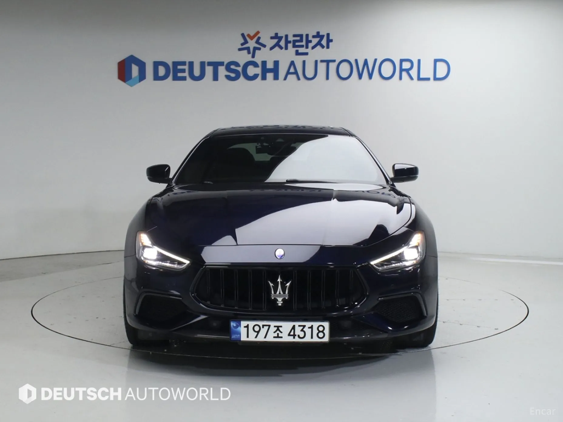 Maserati Ghibli превью 3