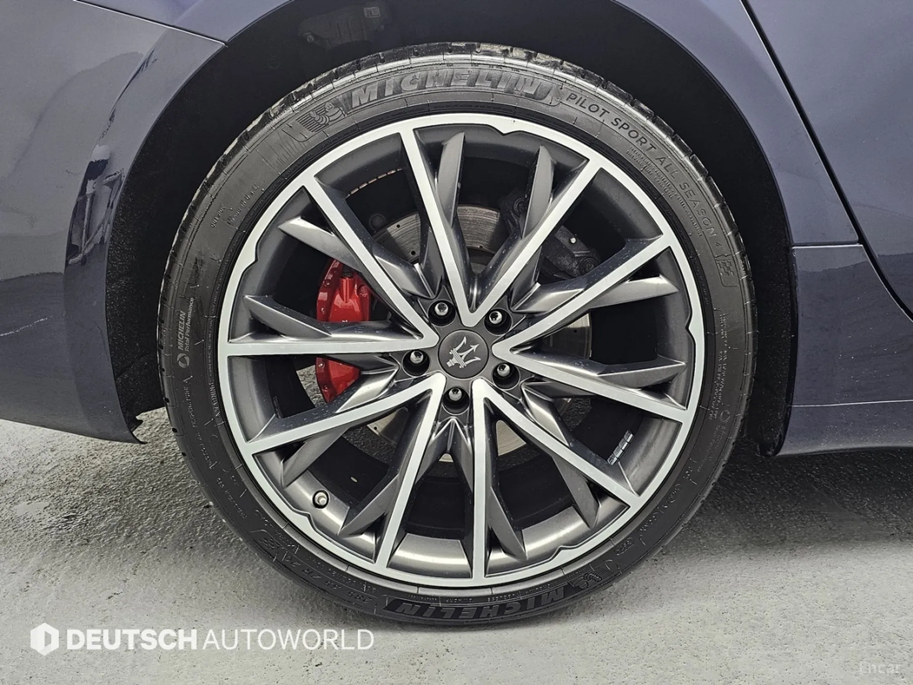 Maserati Ghibli превью 5