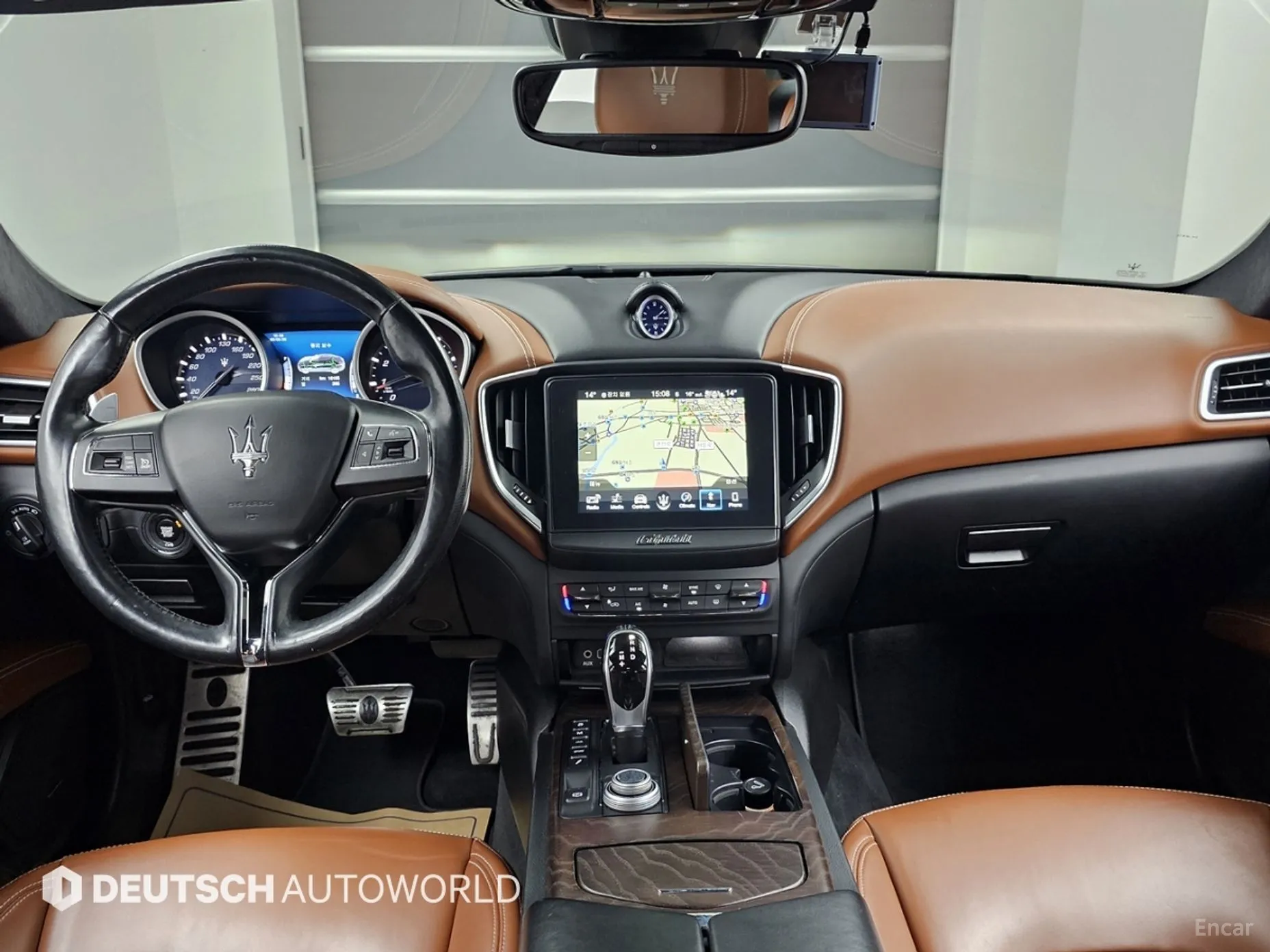 Maserati Ghibli превью 7
