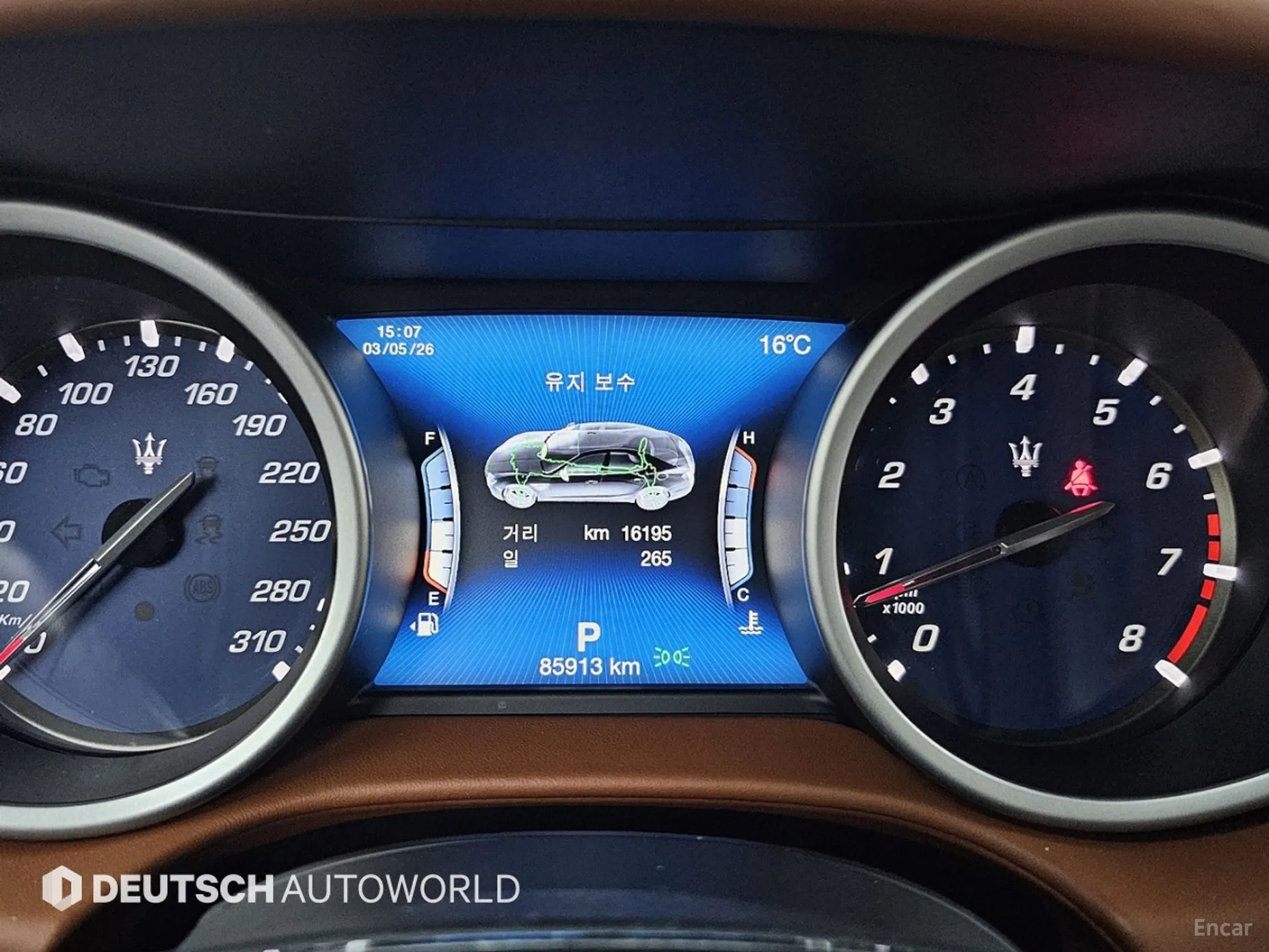 Maserati Ghibli превью 8
