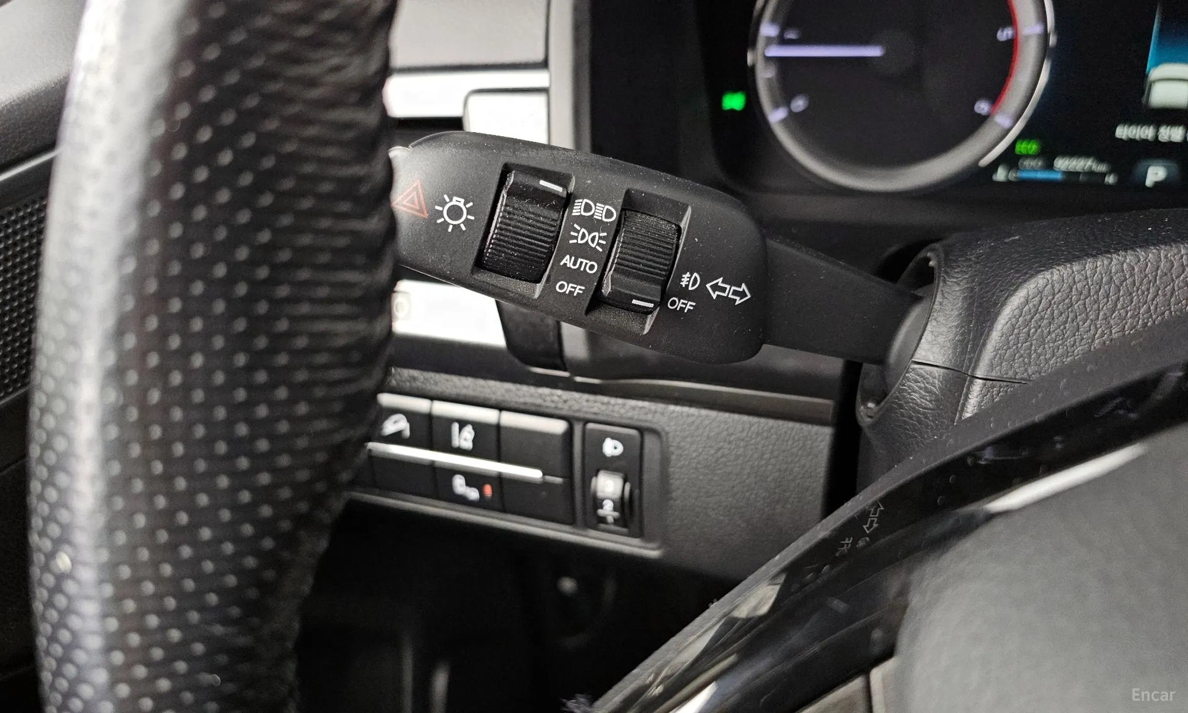 KG Mobility (SsangYong) Rexton Sports превью 14