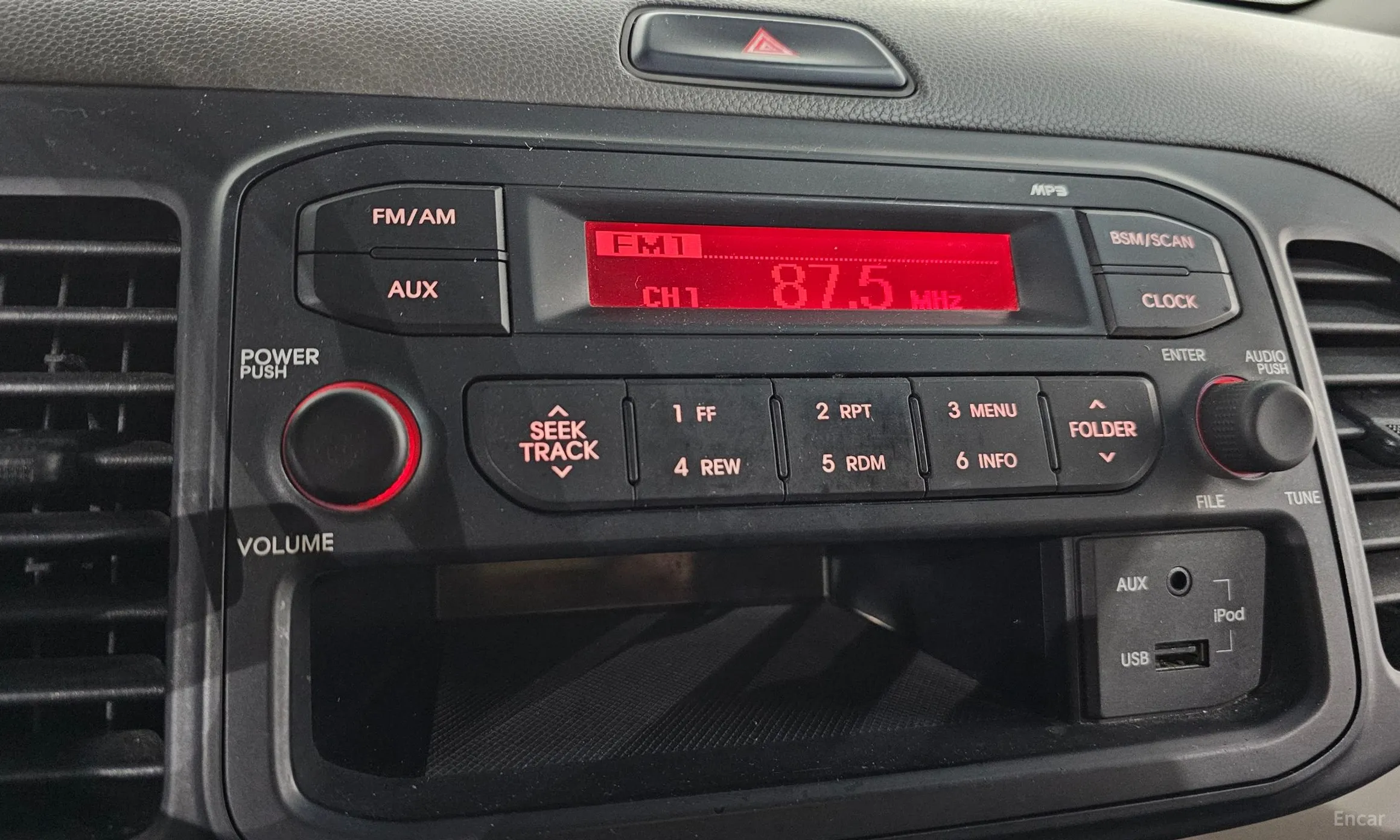 Kia morning превью 16
