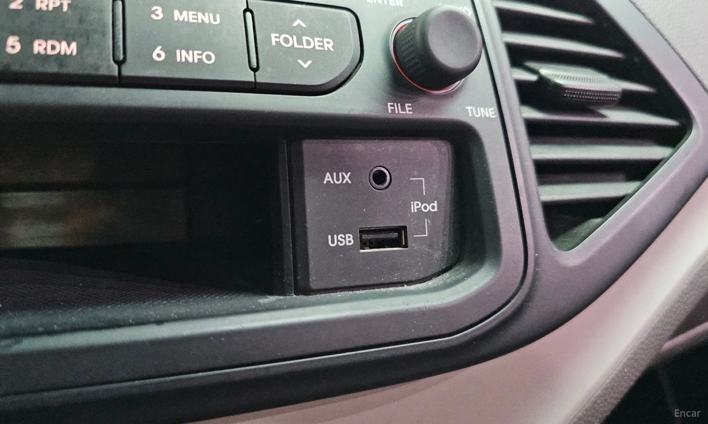 Kia morning превью 19