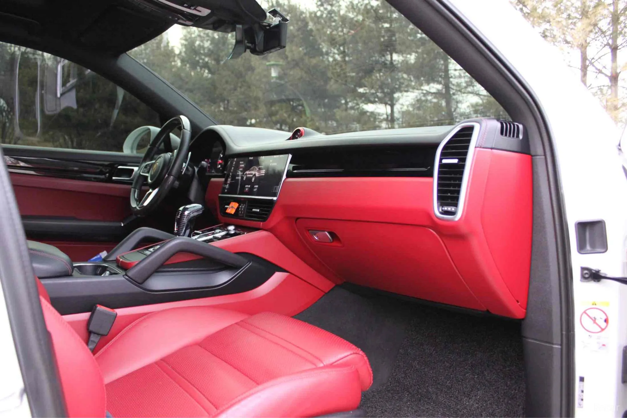 Porsche Cayenne (PO536) превью 17