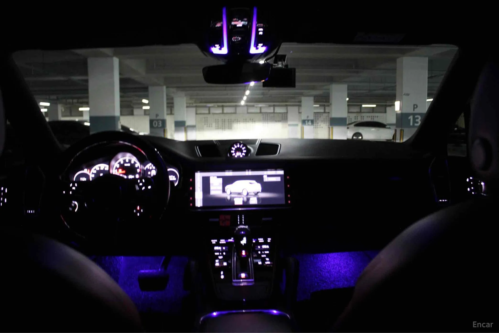 Porsche Cayenne (PO536) превью 20