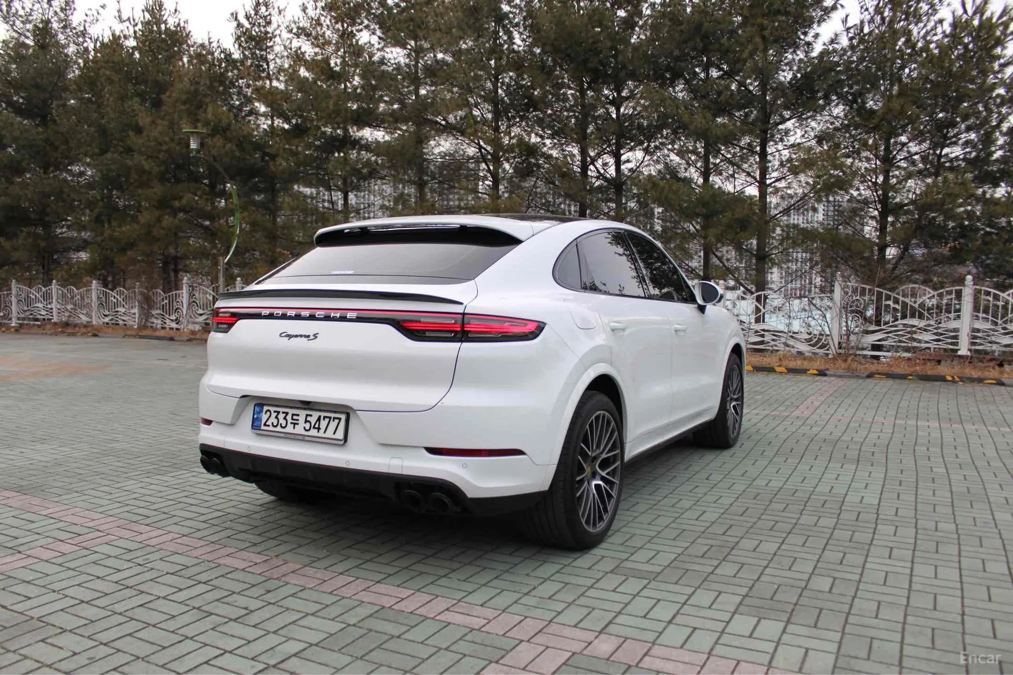 Porsche Cayenne (PO536) превью 6