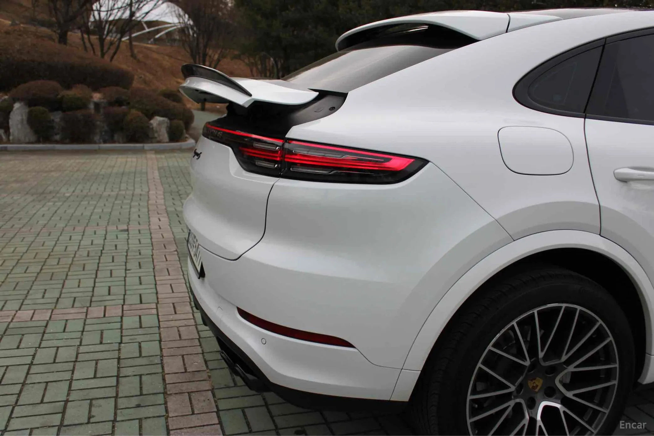 Porsche Cayenne (PO536) превью 8