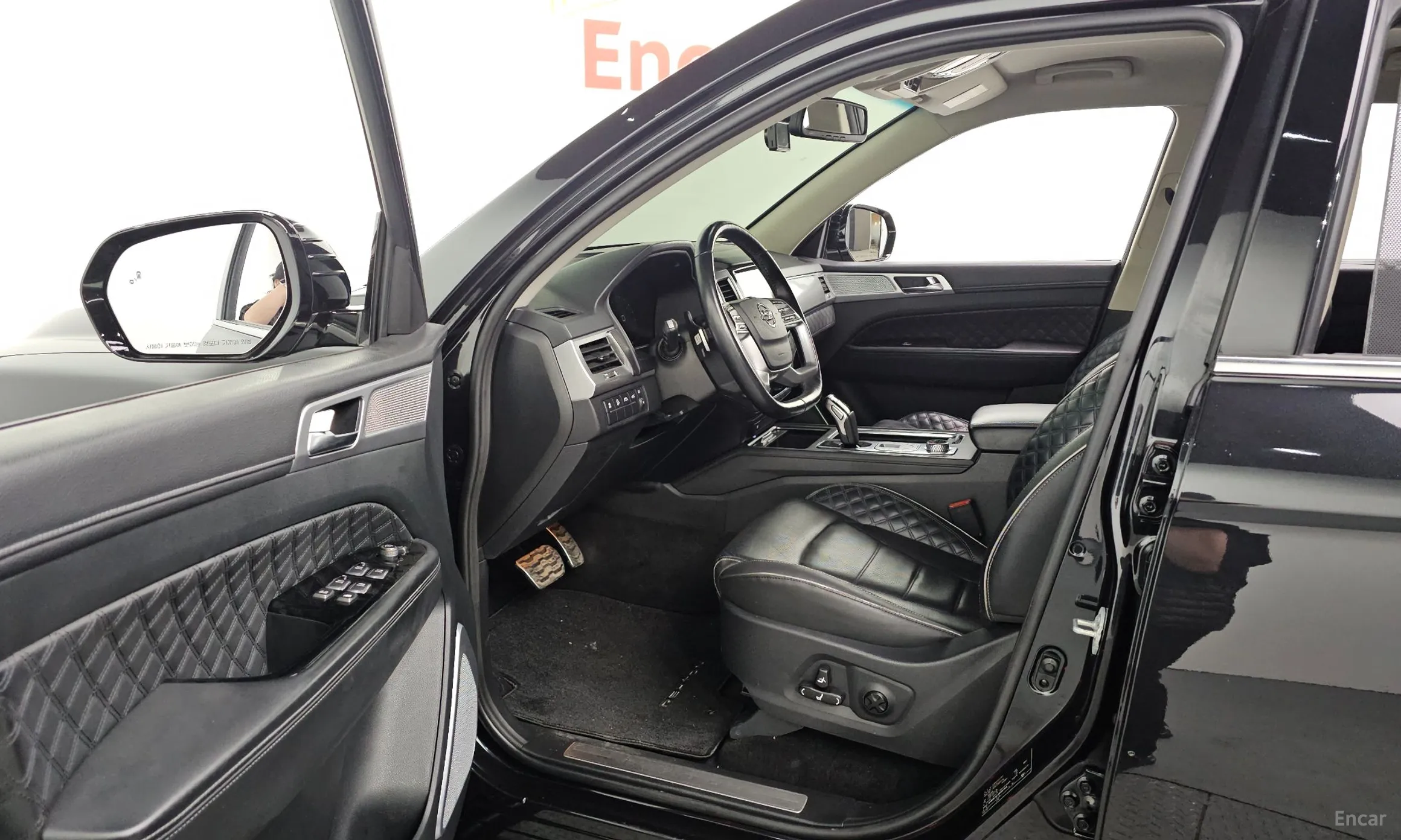 KG Mobility (SsangYong) Rexton превью 10