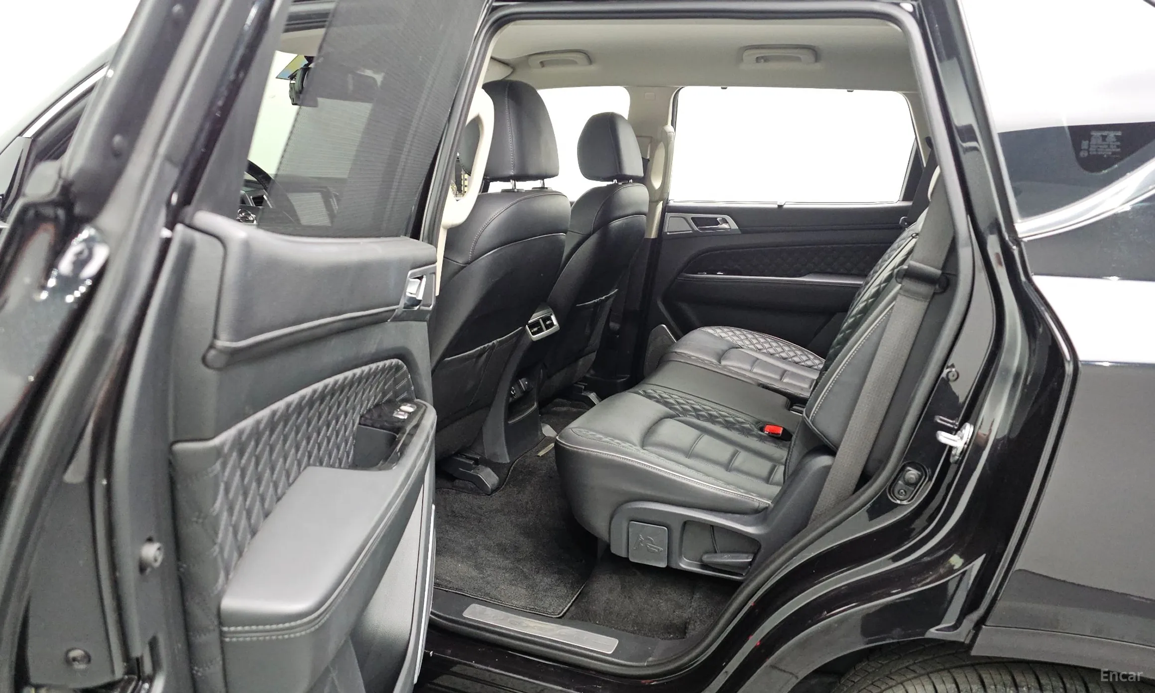 KG Mobility (SsangYong) Rexton превью 19