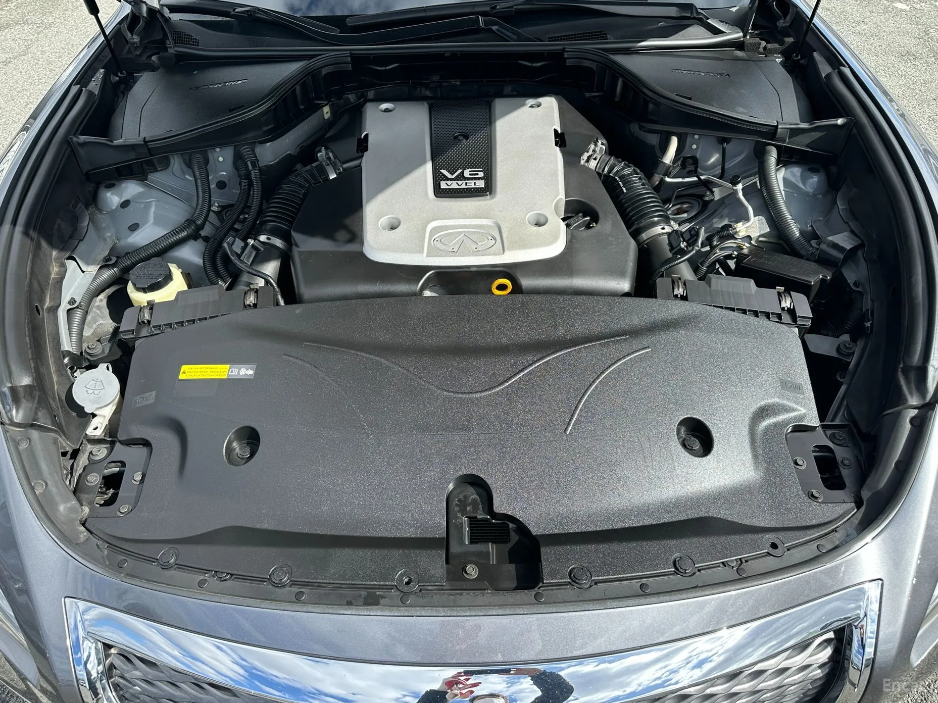 Infiniti Q70 превью 9