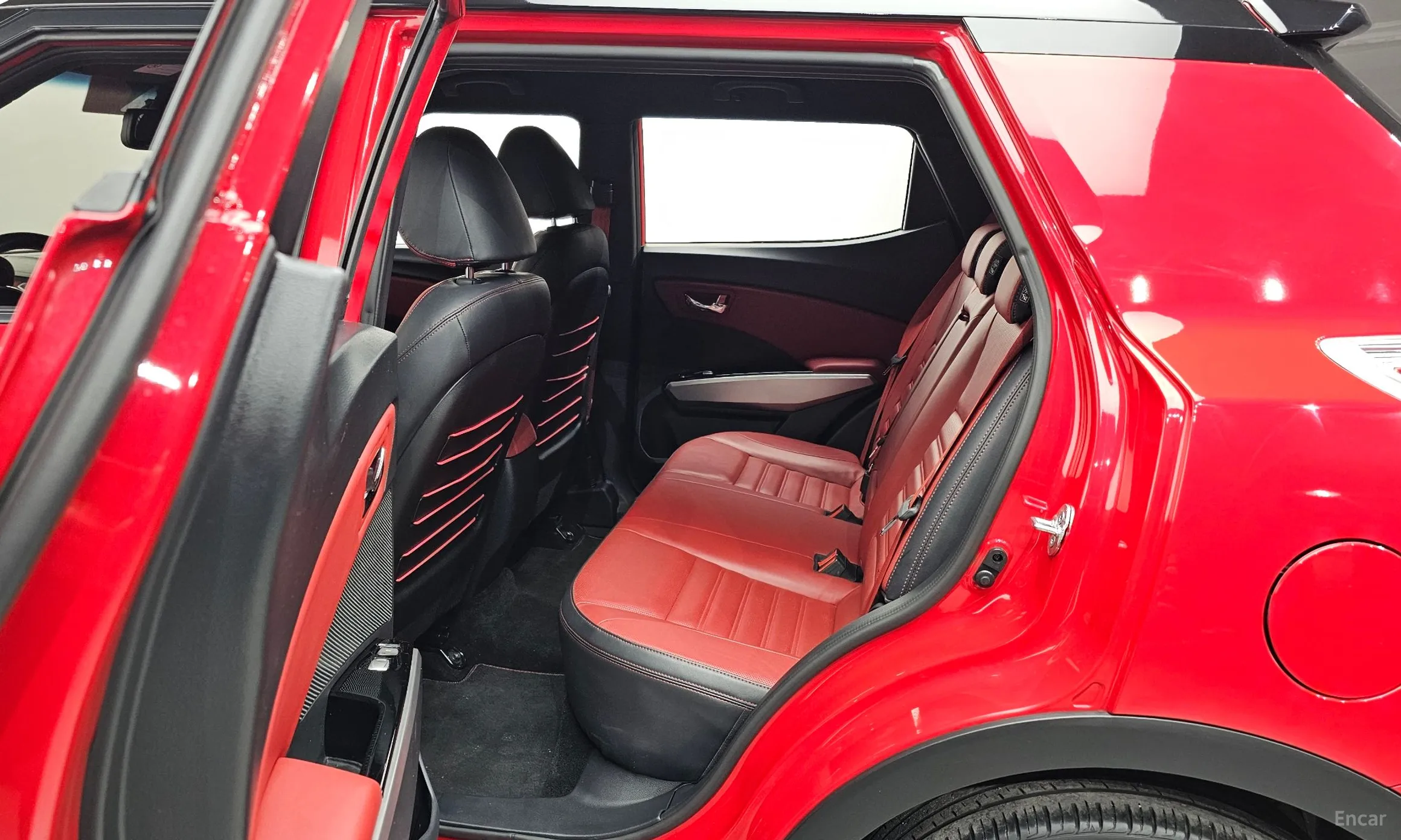 KG Mobility (SsangYong) Tivoli, Lazio превью 11