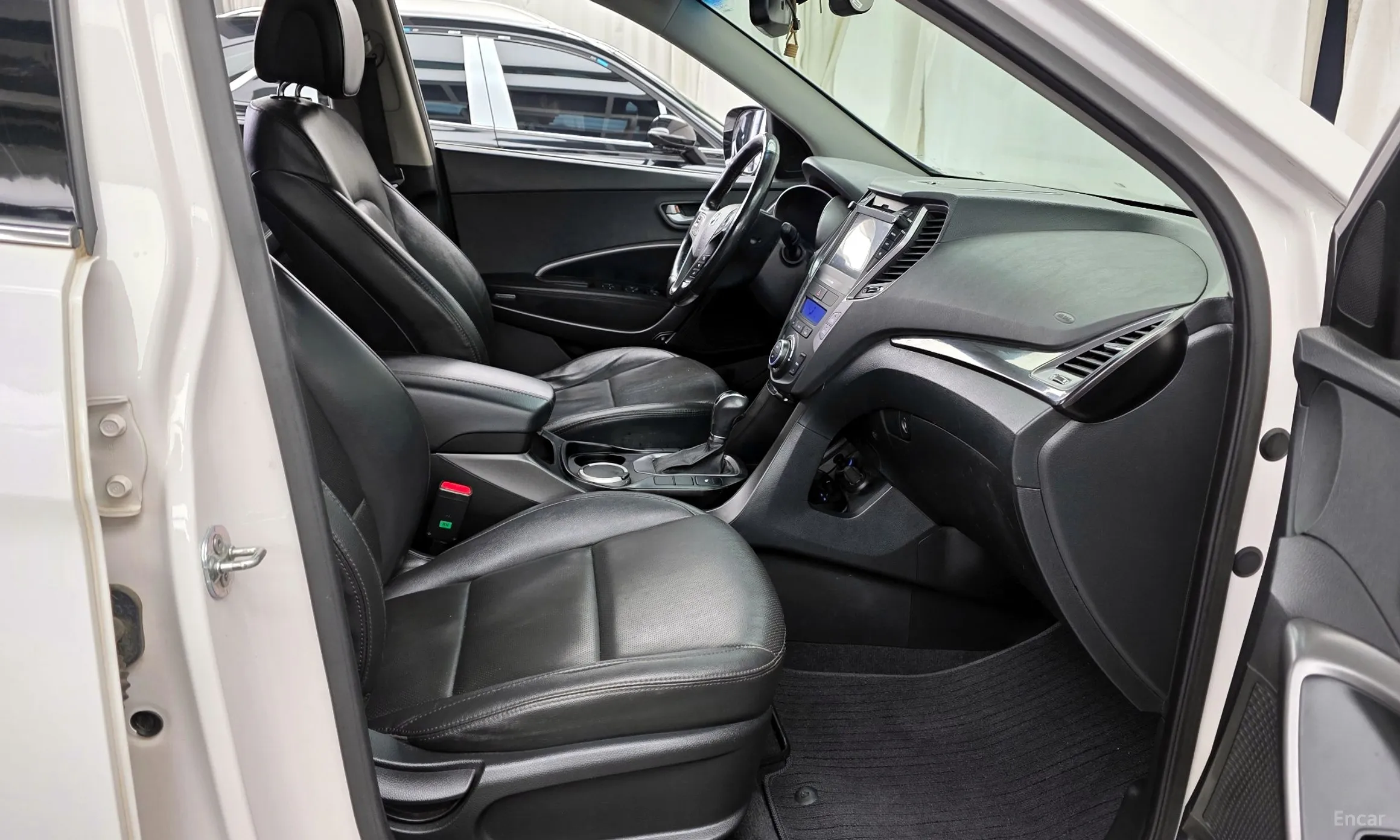 Hyundai Santa Fe DM превью 11