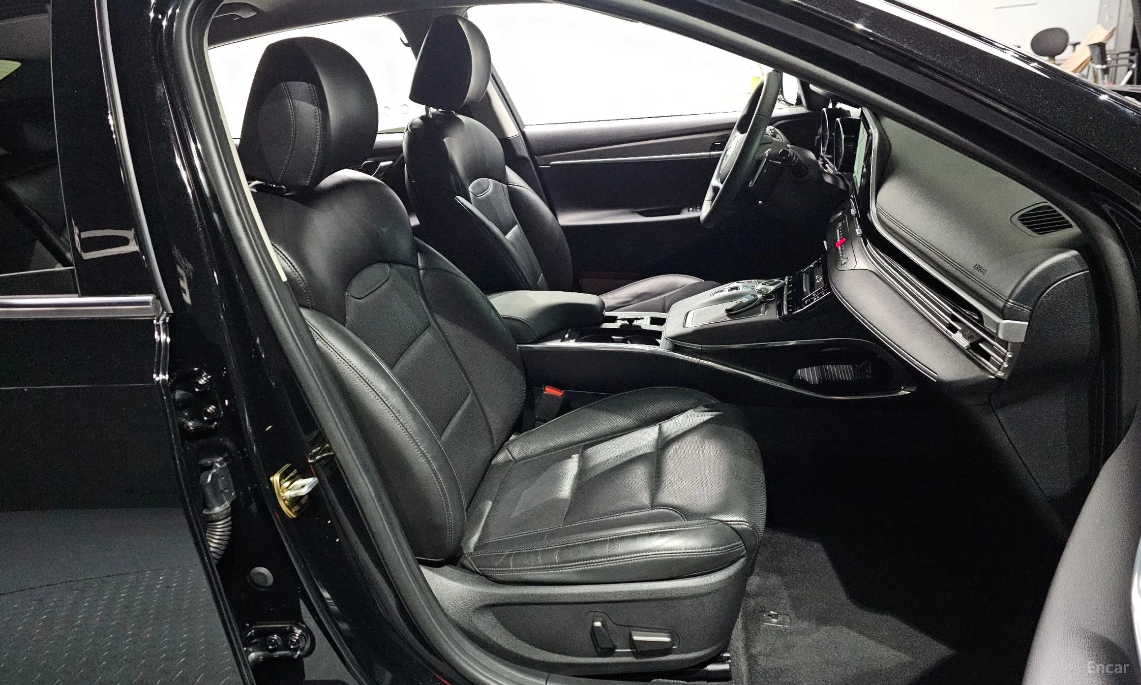 Hyundai Grandeur IG превью 10