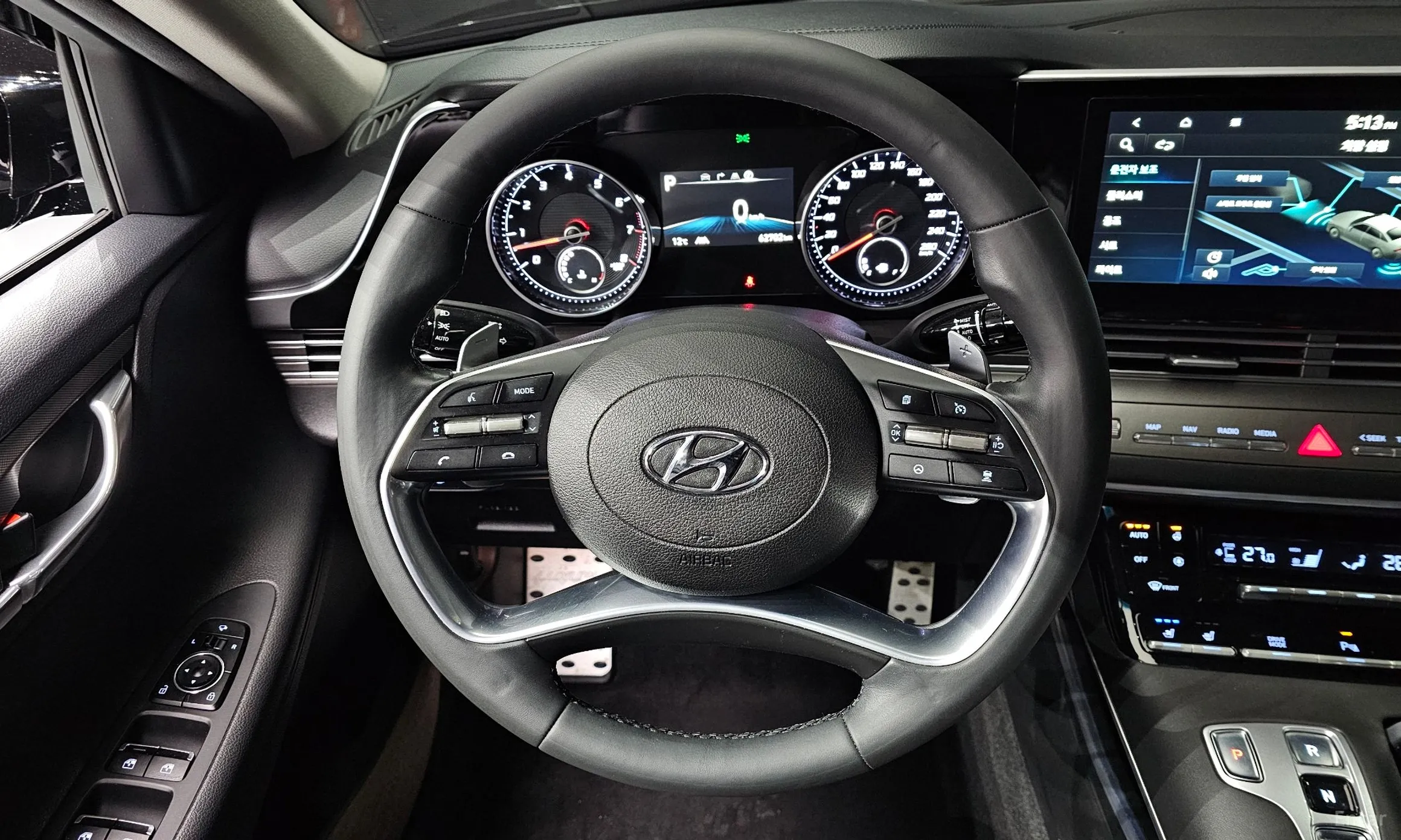 Hyundai Grandeur IG превью 14
