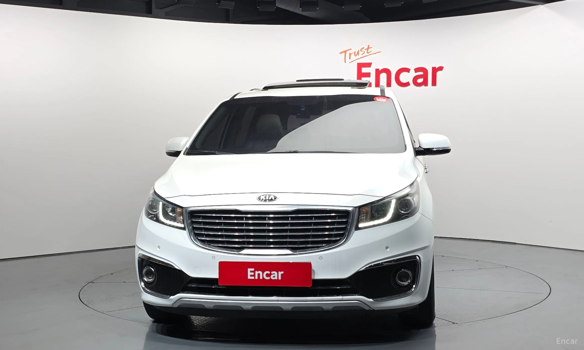 Kia Carnival превью 3