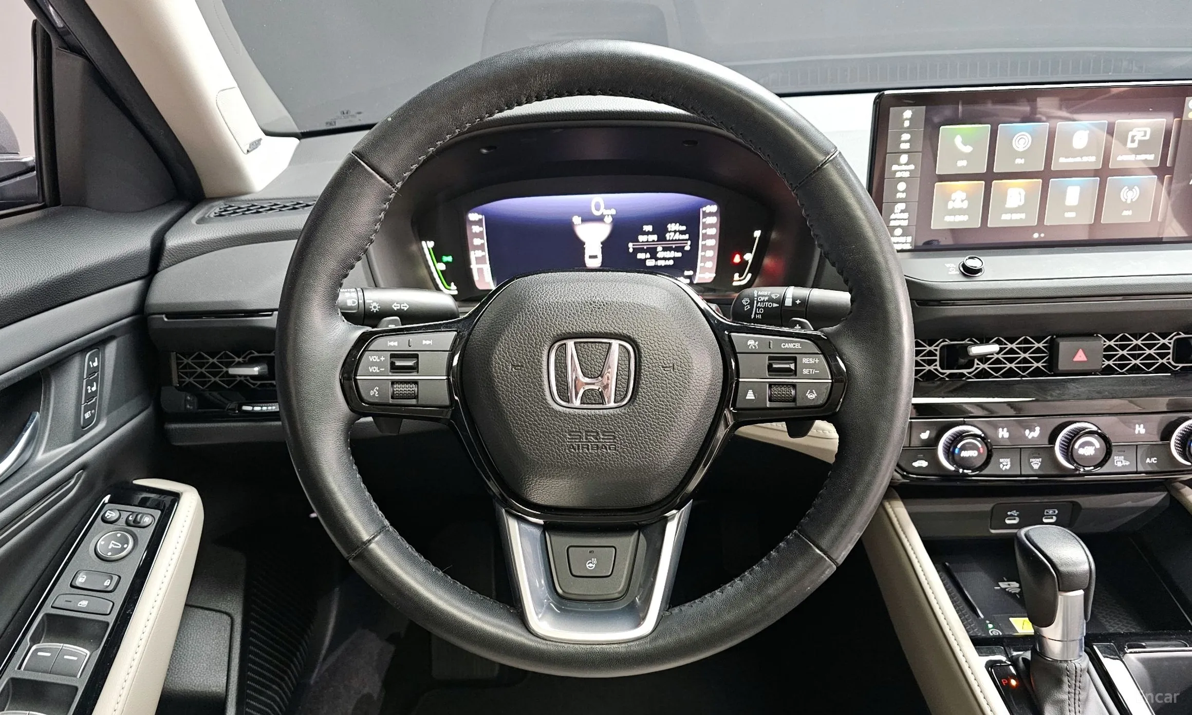 Honda Accord 11th Generation превью 13