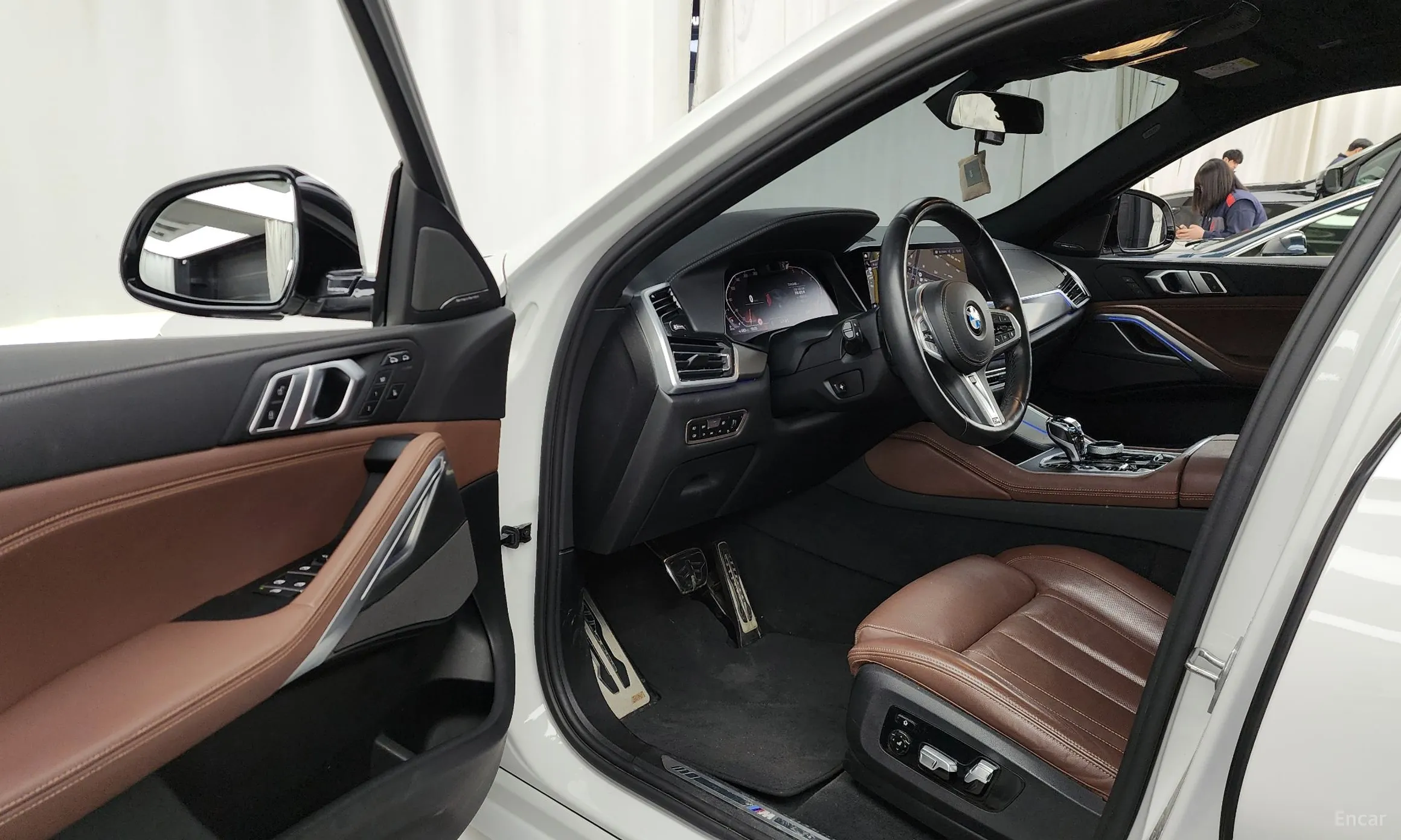 BMW X6 (G06) превью 10