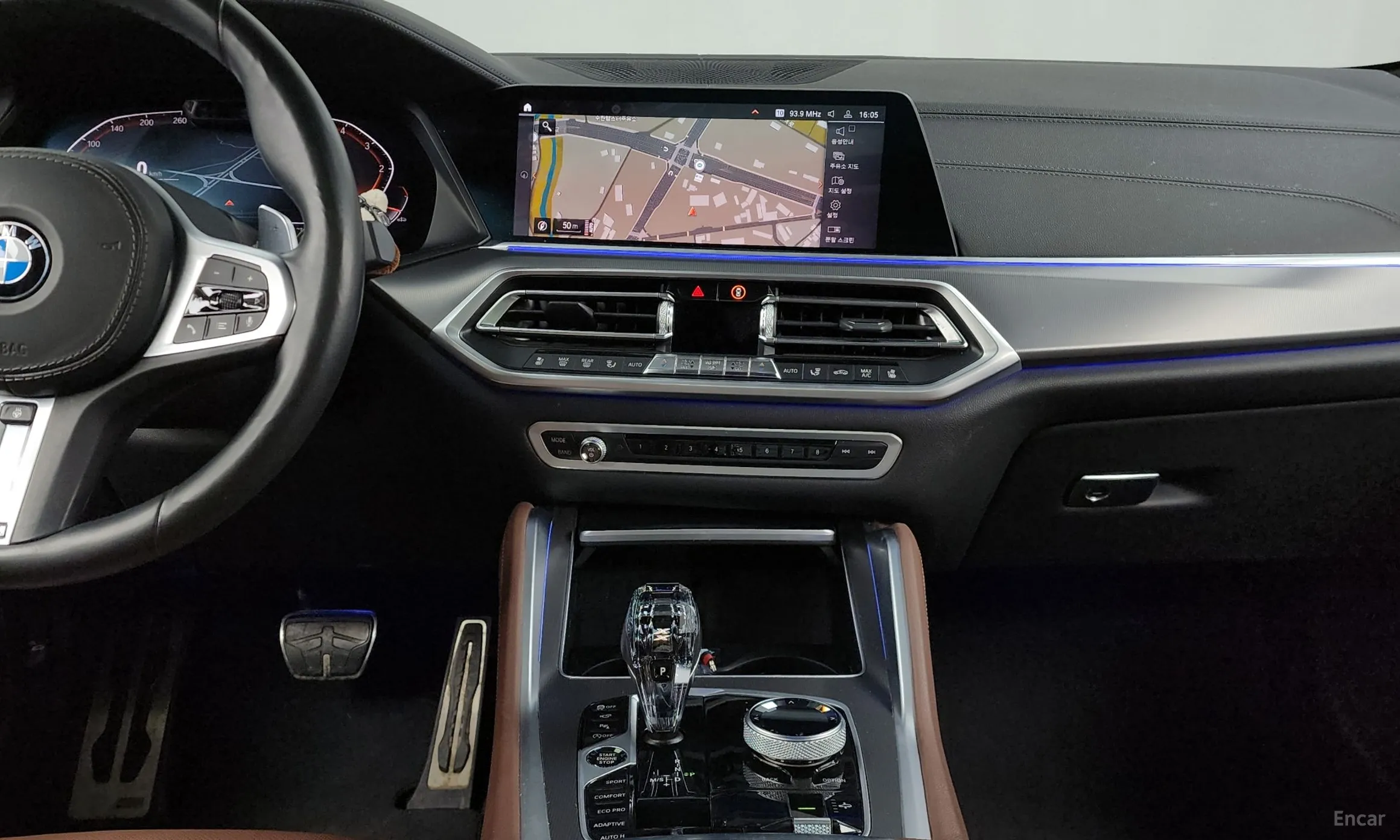BMW X6 (G06) превью 14