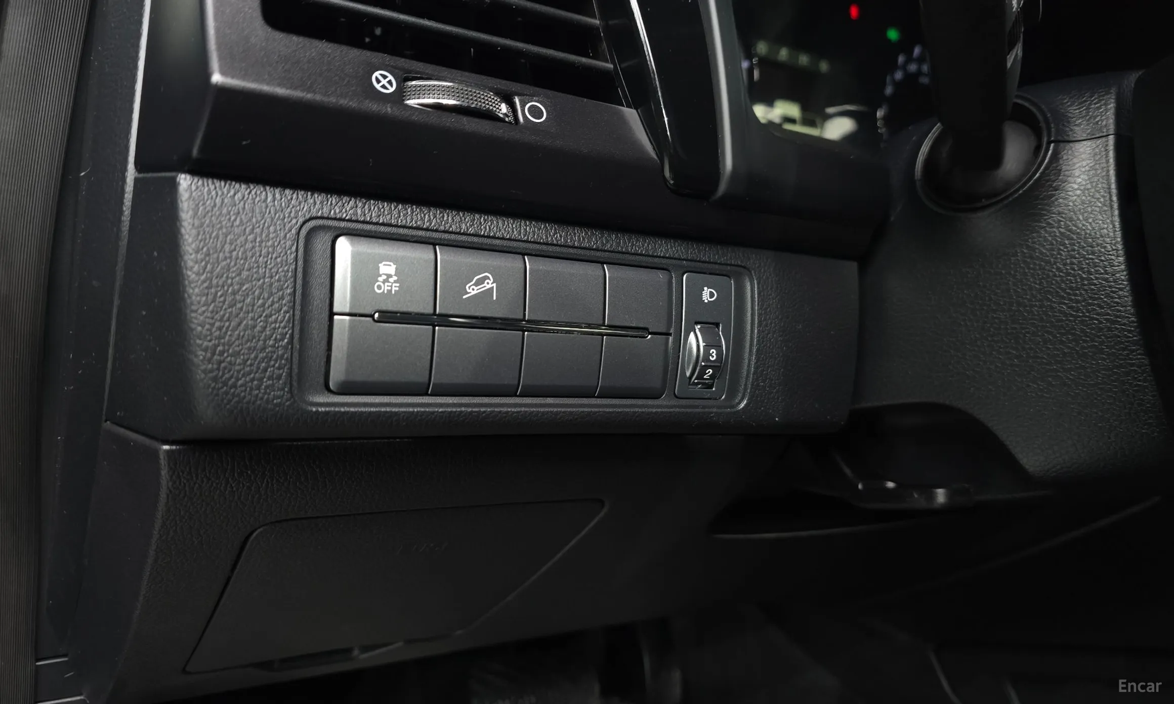 KG Mobility (SsangYong) Rexton Sports Khan превью 14