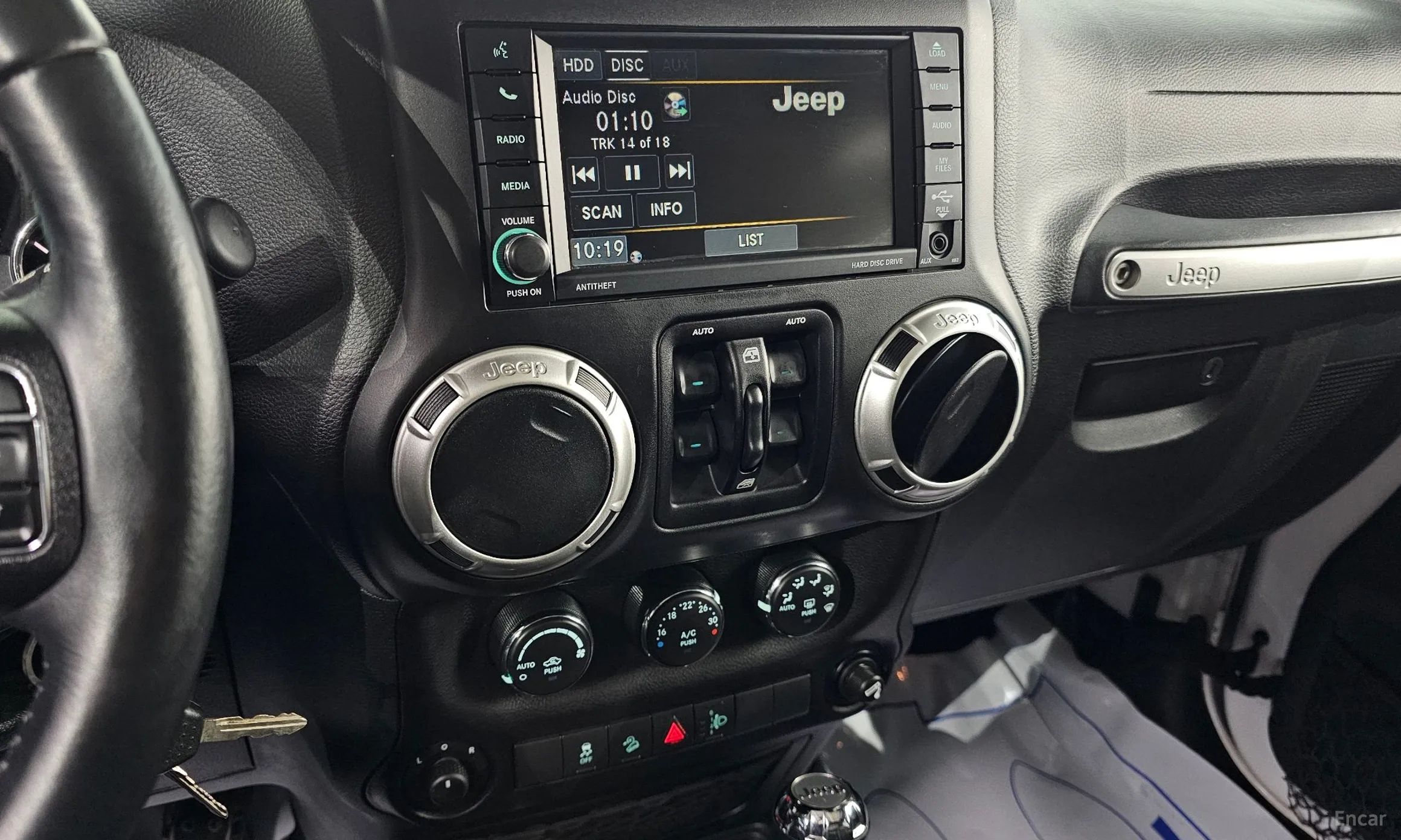 Jeep Wrangler (JK) превью 15