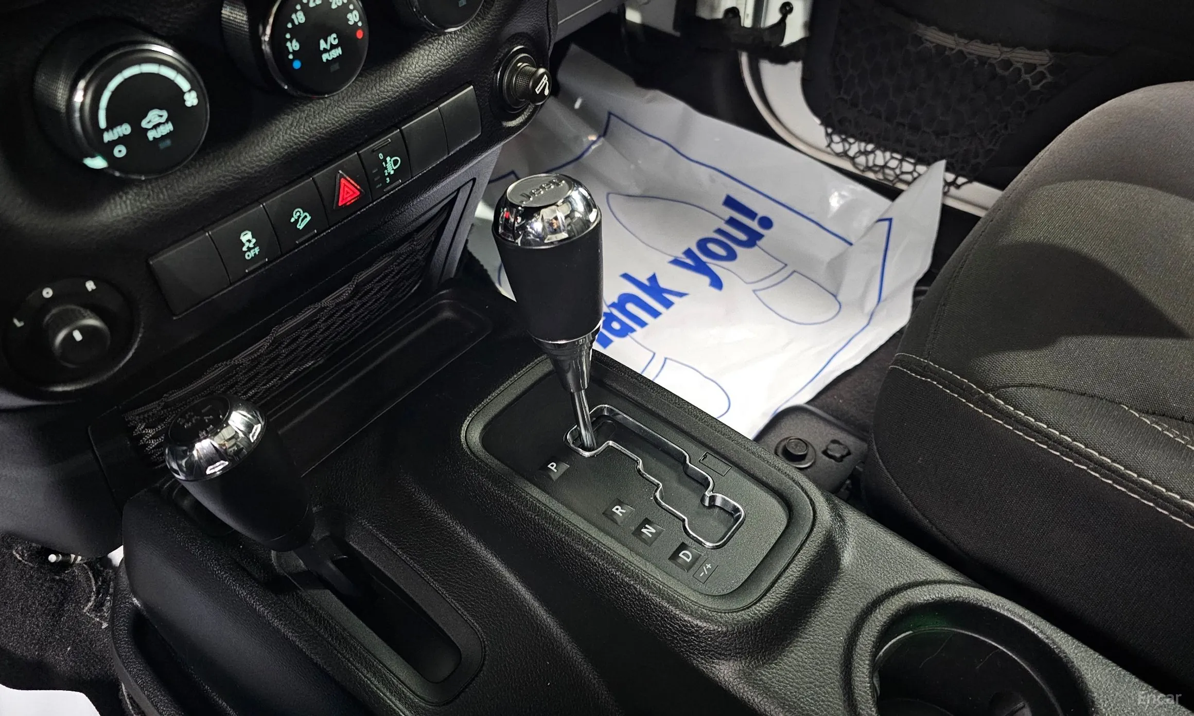 Jeep Wrangler (JK) превью 9