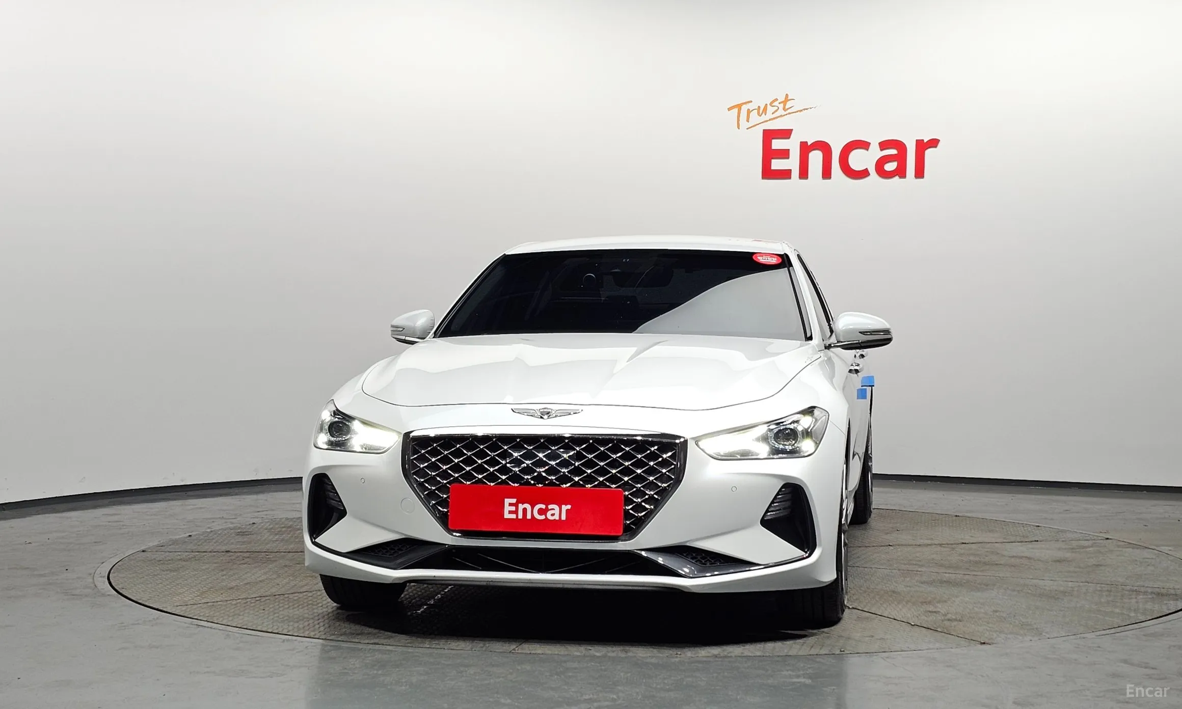 Genesis G70 превью 3