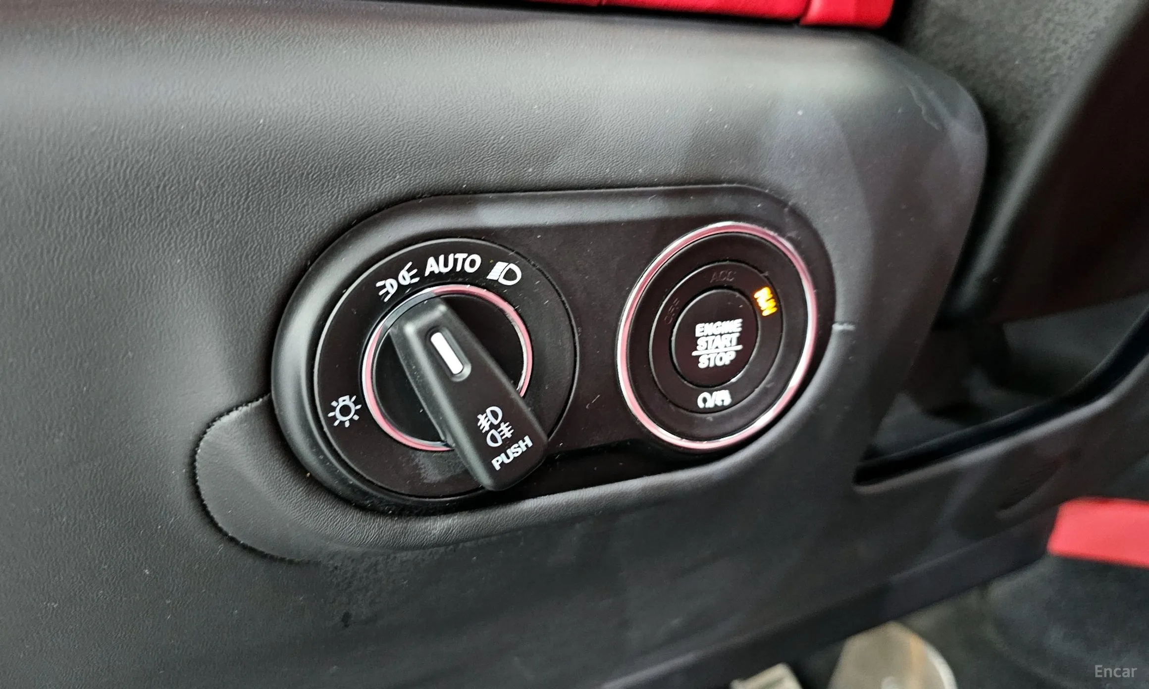 Maserati Levante превью 18