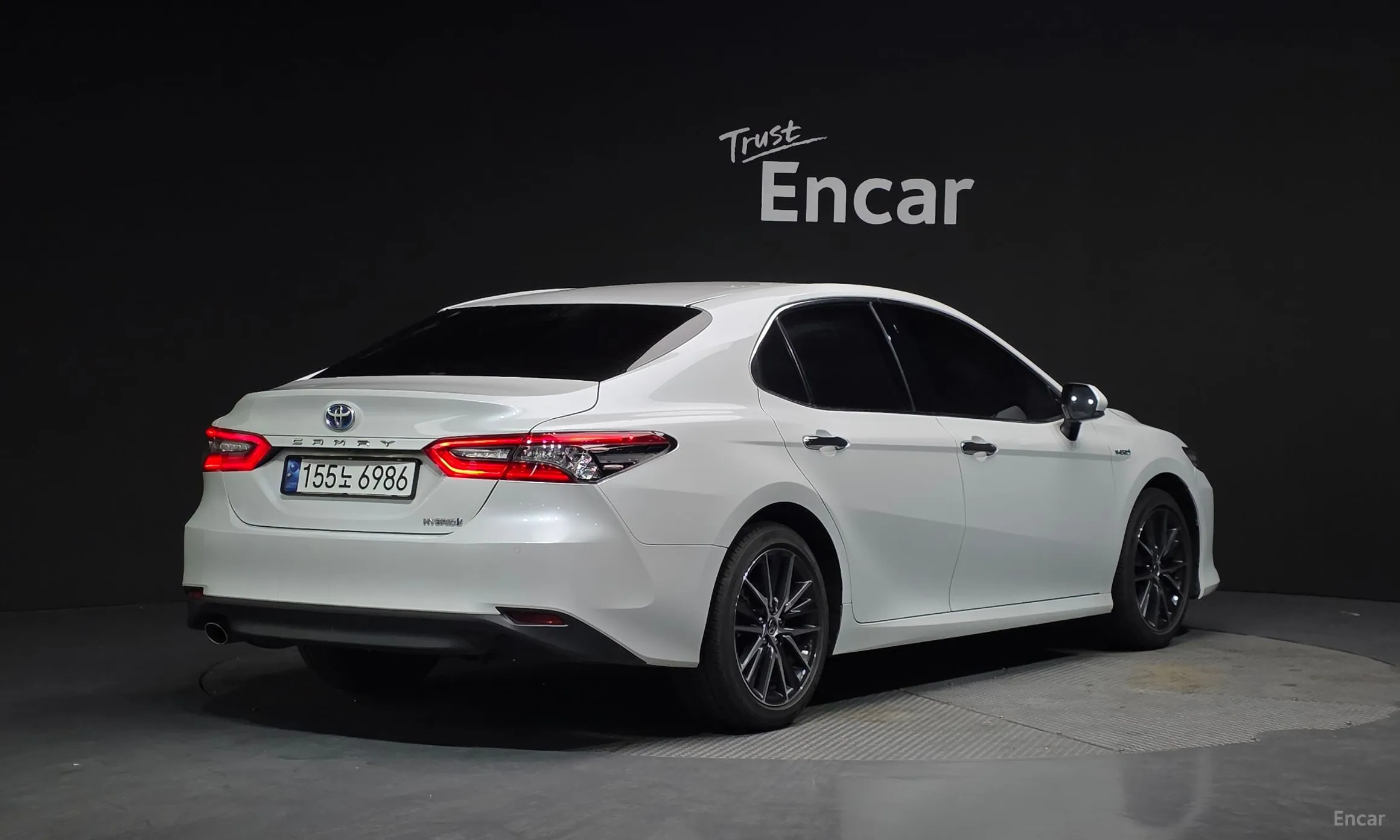 Toyota Camry (XV70) превью 2