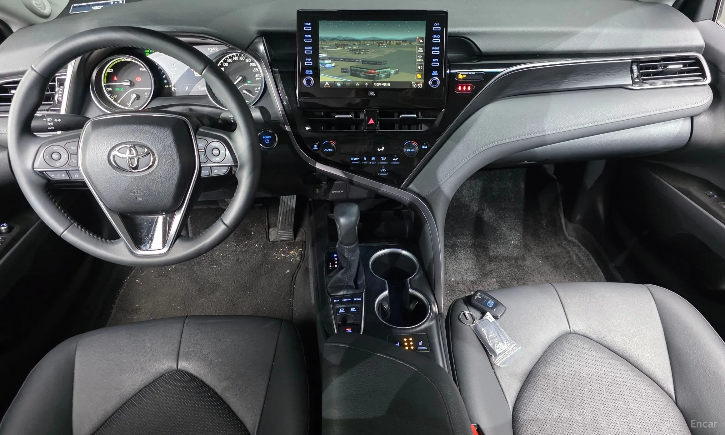 Toyota Camry (XV70) превью 7
