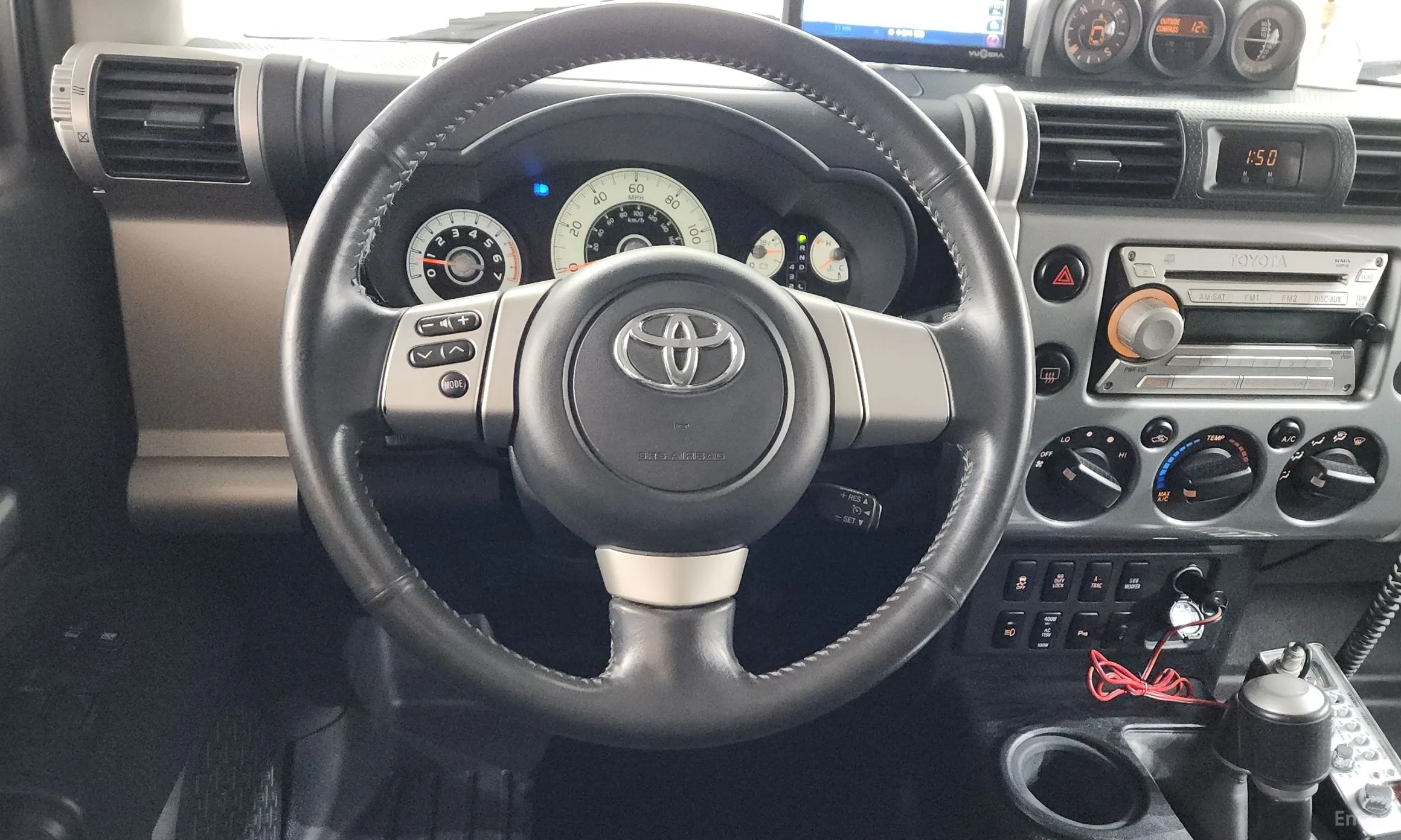 Toyota FJ Cruiser превью 13