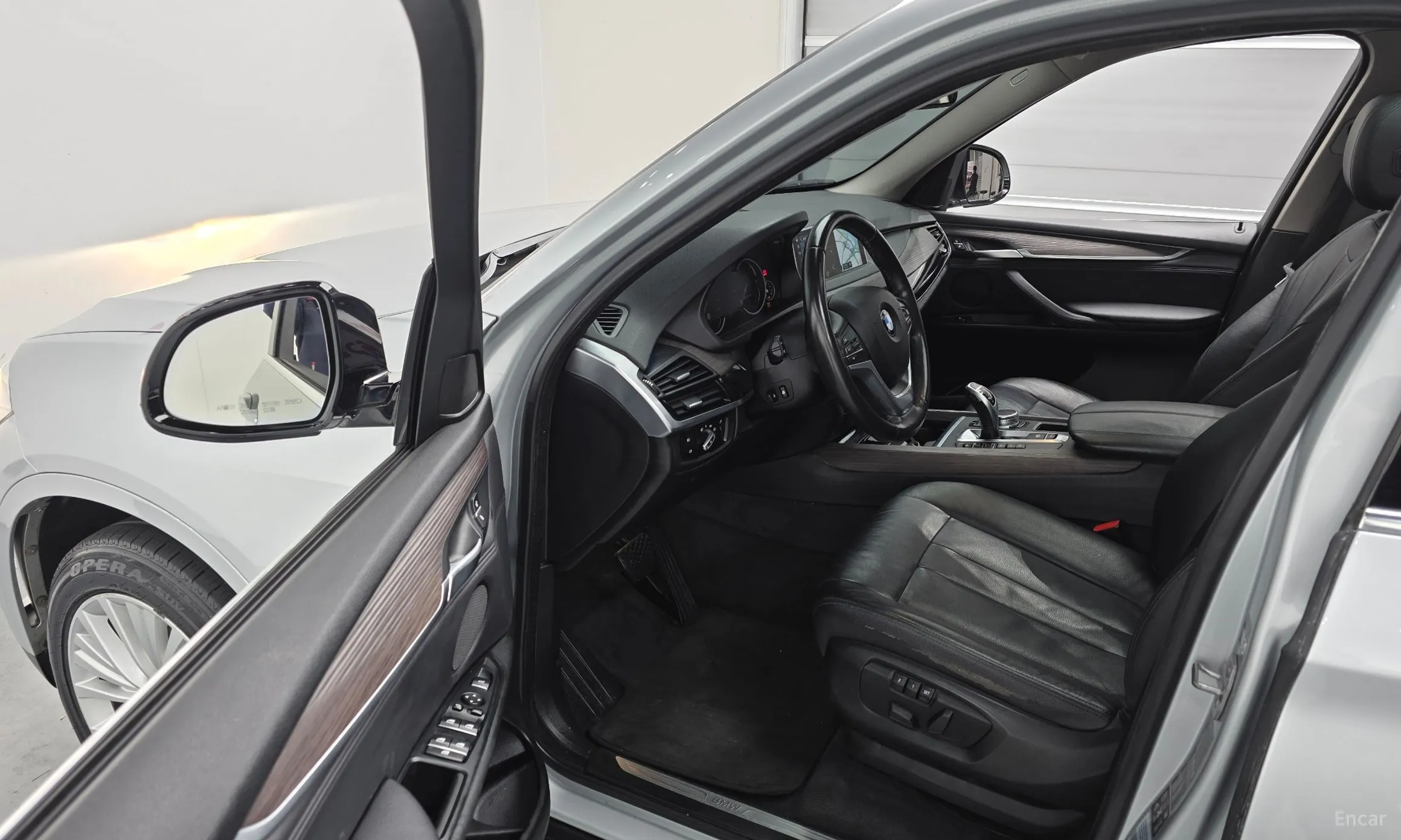 BMW X5 (F15) превью 11